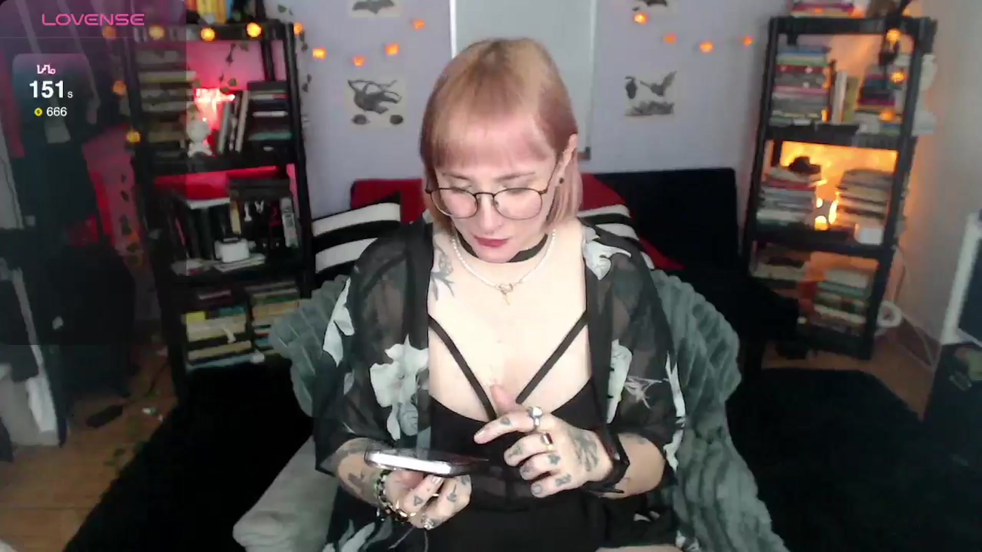 Gallery image thumbnail from AxeHallow's myfreecams stream on, 01/17/2025, 05:54 image 6 of 20