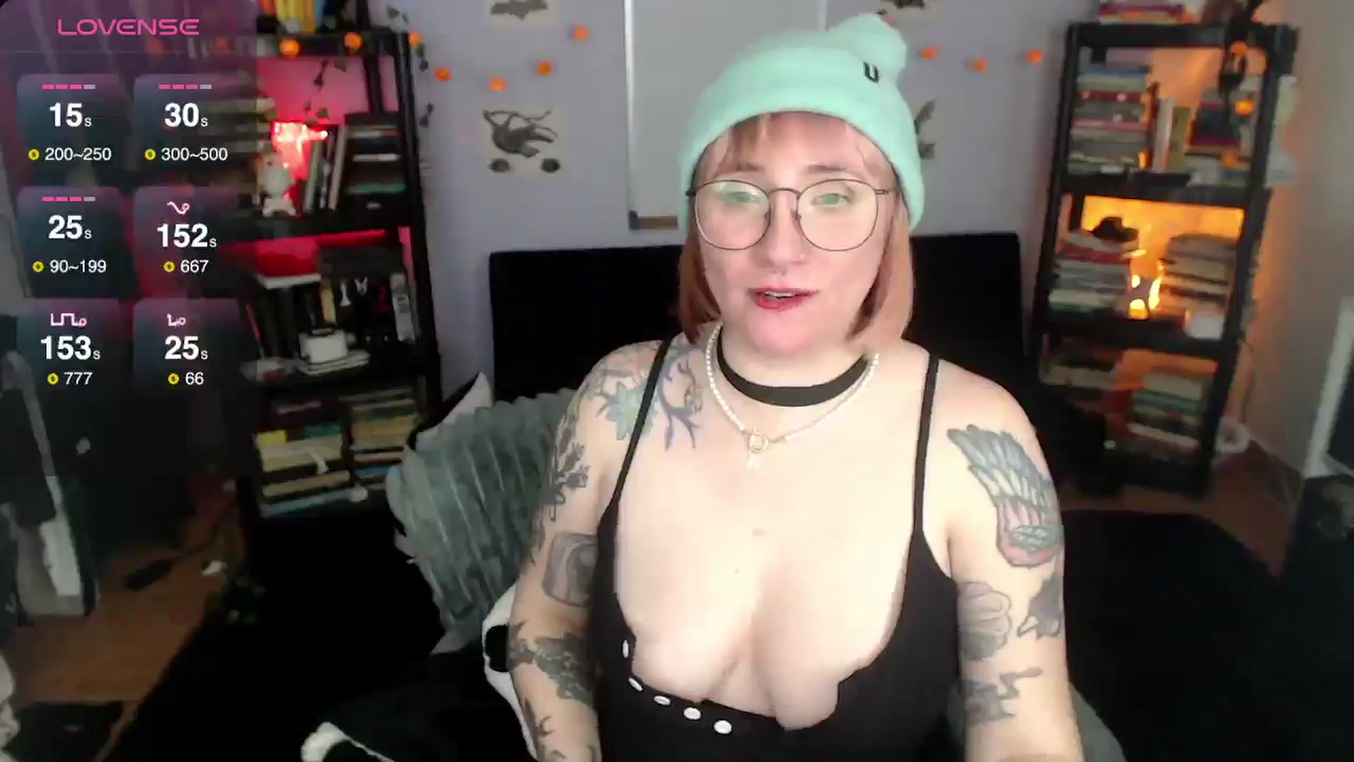 Gallery image thumbnail from AxeHallow's myfreecams stream on, 01/17/2025, 09:52 image 12 of 20