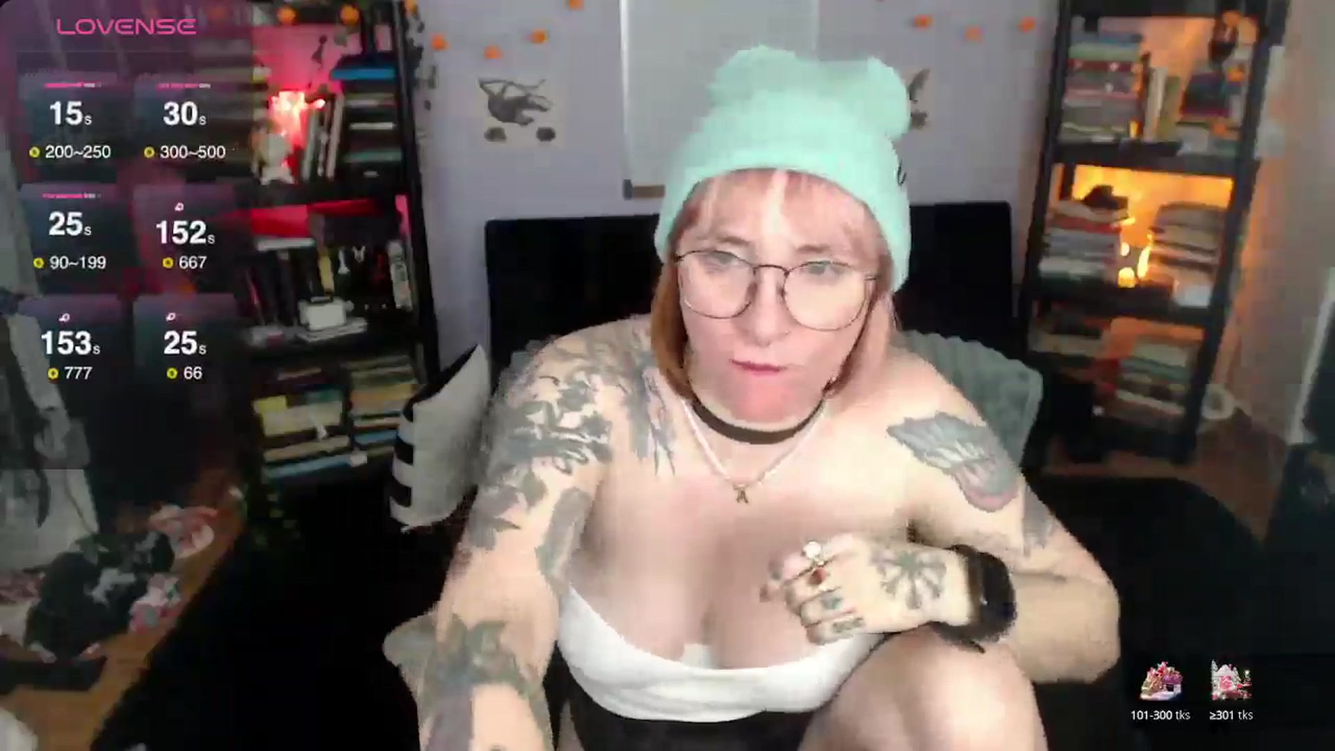 Gallery image thumbnail from AxeHallow's myfreecams stream on, 01/17/2025, 12:44 image 18 of 20