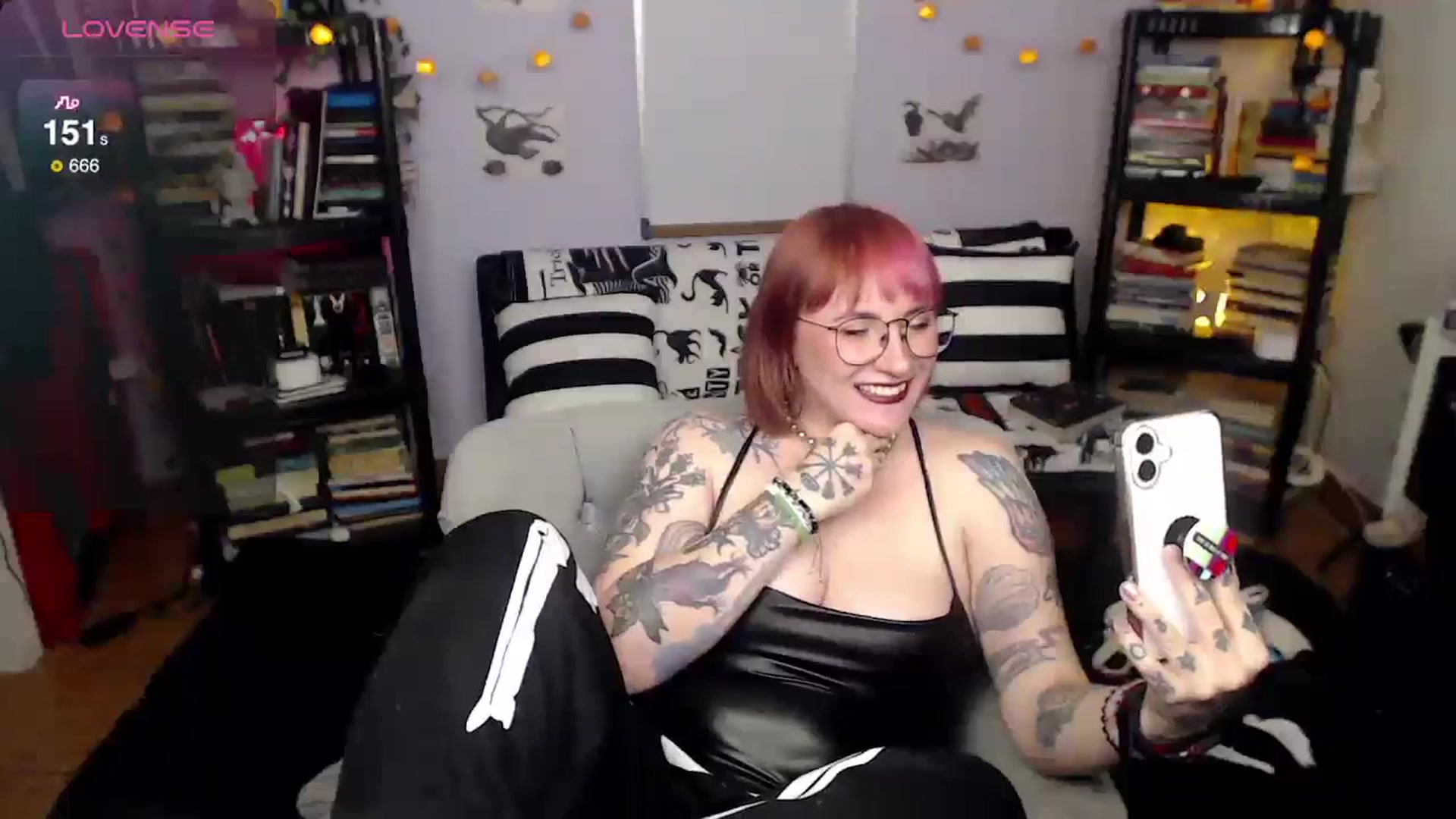 Gallery image thumbnail from AxeHallow's myfreecams stream on, 01/31/2025, 01:07 image 9 of 20