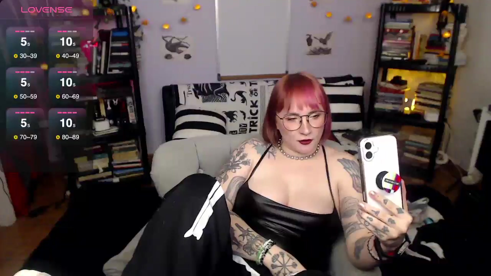 Gallery image thumbnail from AxeHallow's myfreecams stream on, 01/31/2025, 01:07 image 10 of 20