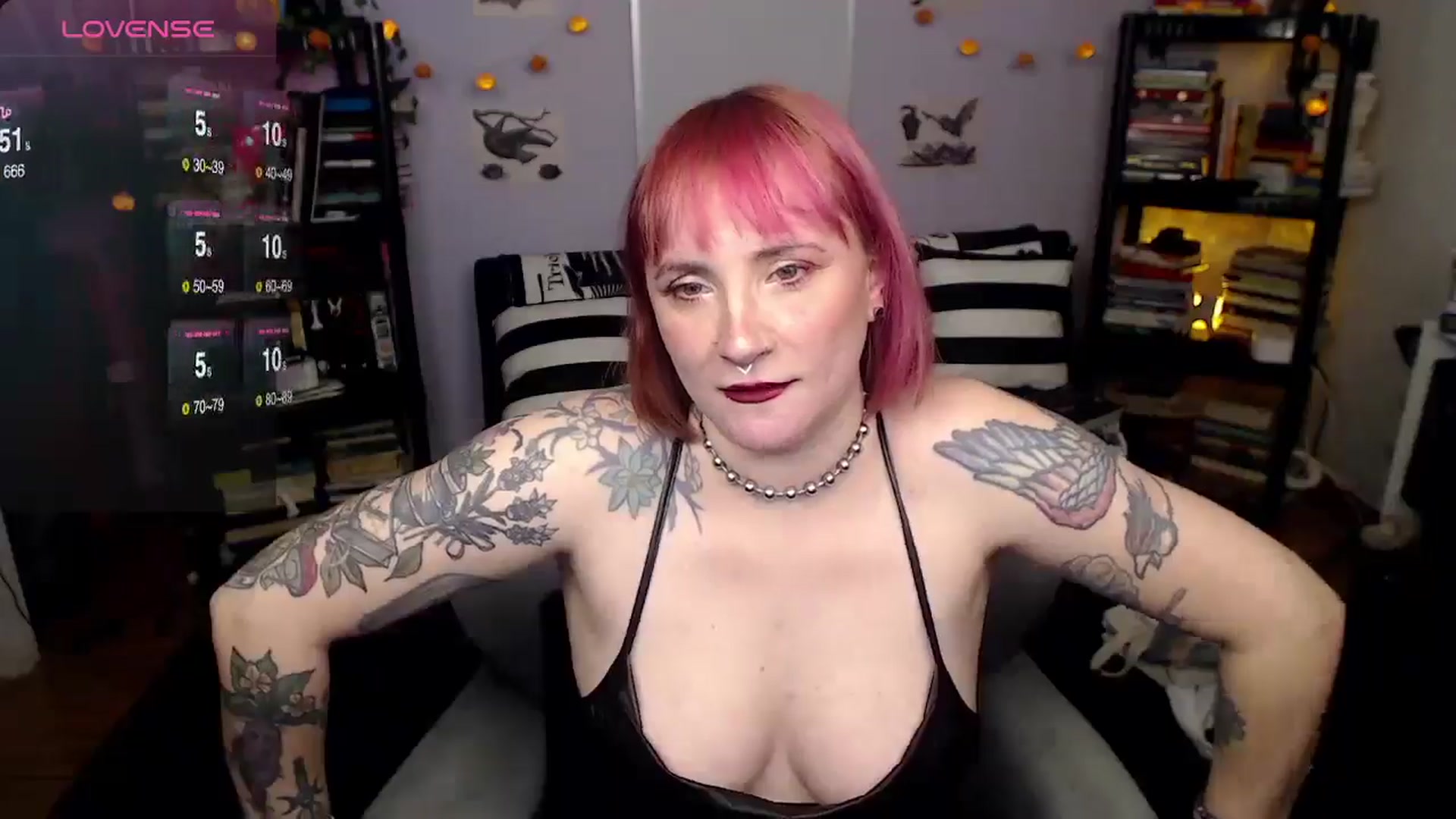 Gallery image thumbnail from AxeHallow's myfreecams stream on, 01/31/2025, 01:07 image 6 of 20