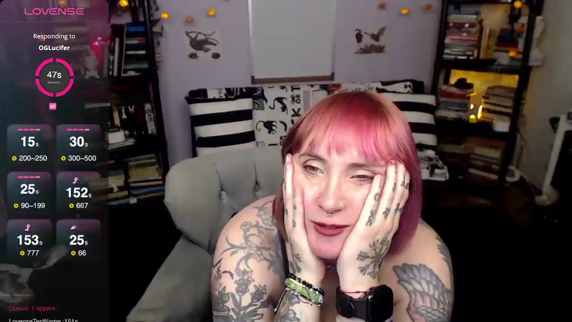 Gallery image thumbnail from AxeHallow's myfreecams stream on, 01/31/2025, 09:56 image 10 of 20
