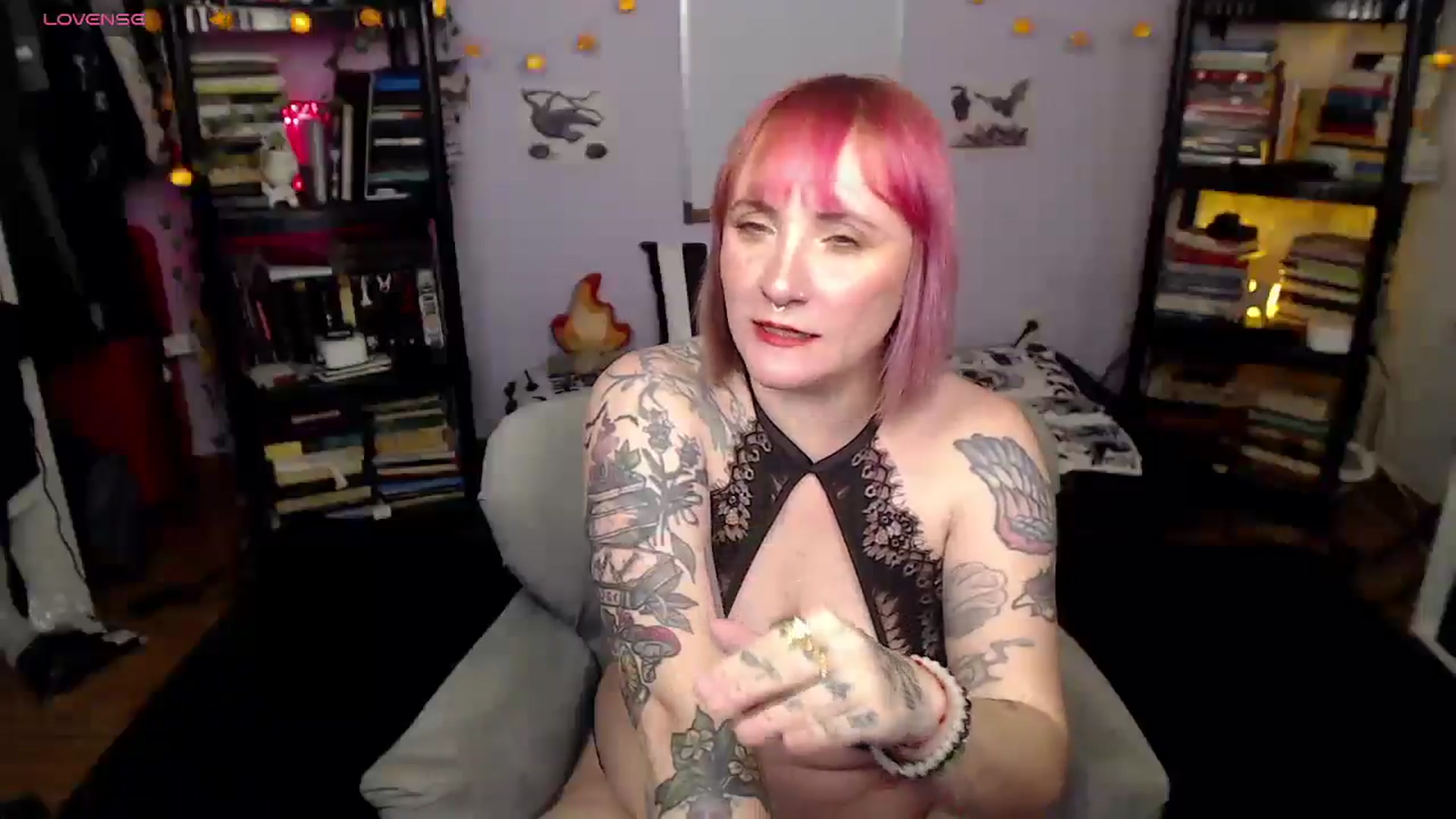 Gallery image thumbnail from AxeHallow's myfreecams stream on, 02/11/2025, 01:15 image 2 of 20