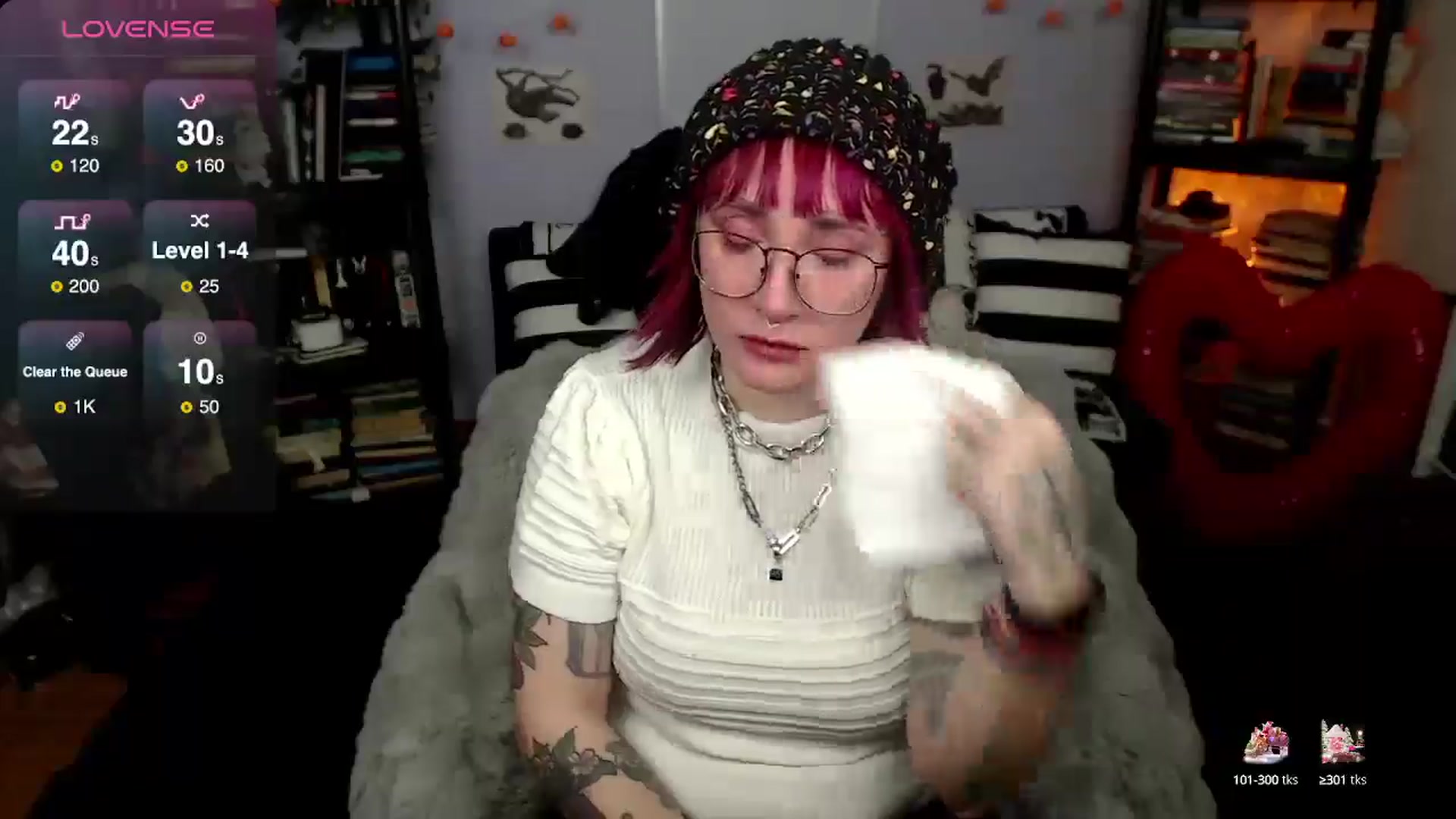 Gallery image thumbnail from AxeHallow's myfreecams stream on, 02/25/2025, 06:18 image 9 of 20