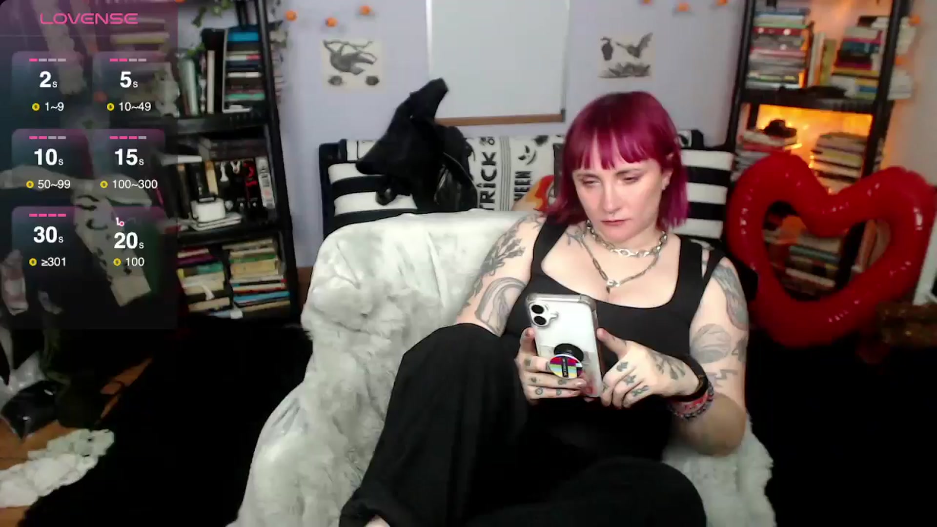 Gallery image thumbnail from AxeHallow's myfreecams stream on, 02/25/2025, 06:18 image 2 of 20