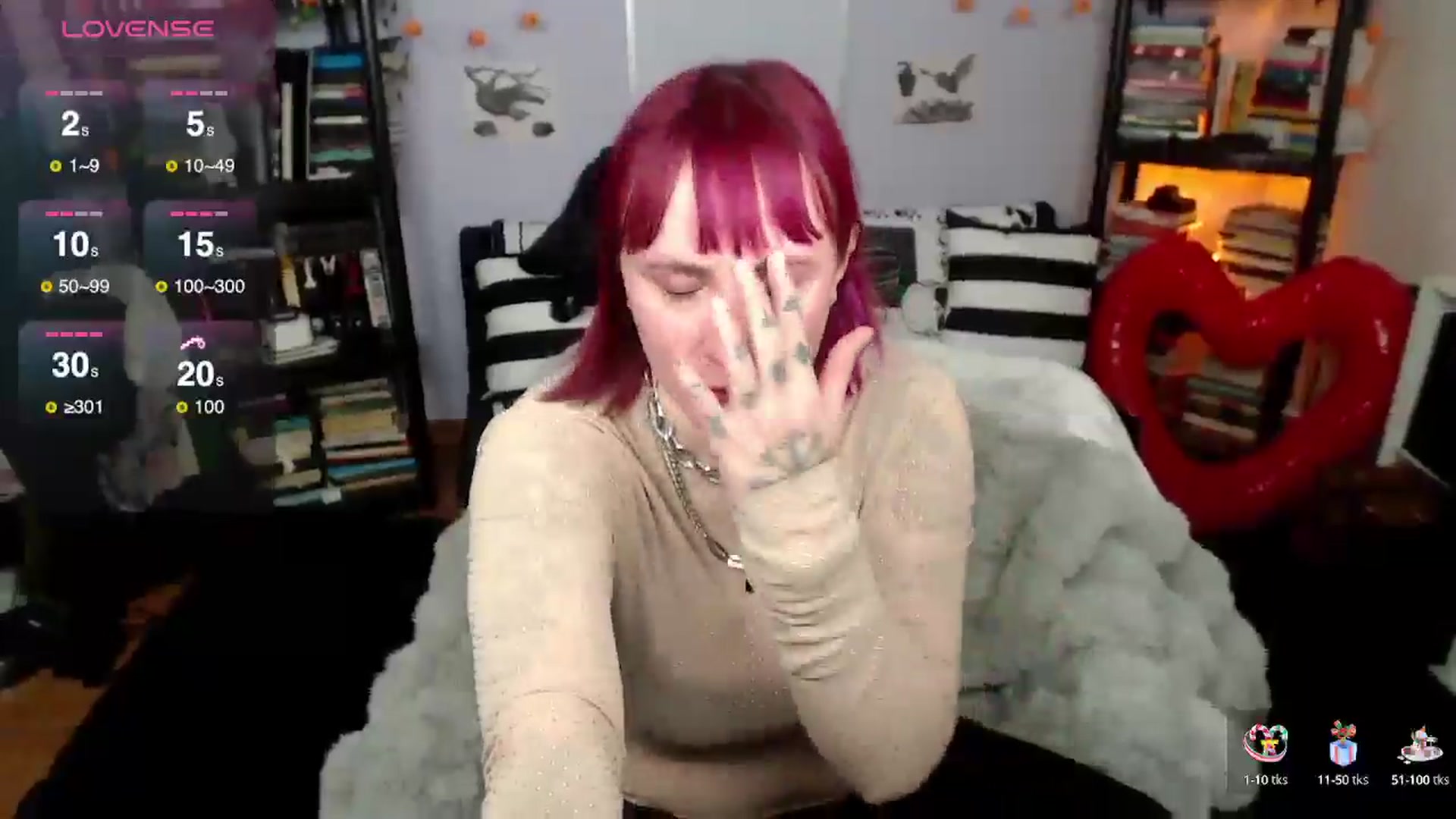 Gallery image thumbnail from AxeHallow's myfreecams stream on, 02/25/2025, 06:51 image 2 of 20