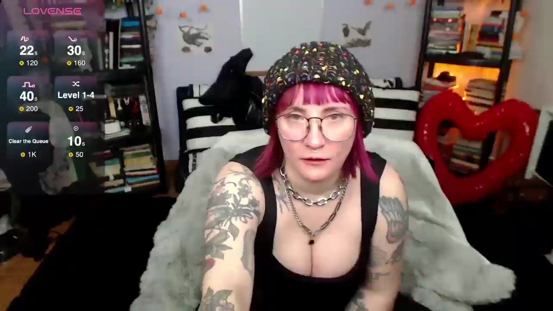Gallery image thumbnail from AxeHallow's myfreecams stream on, 02/25/2025, 06:51 image 11 of 20