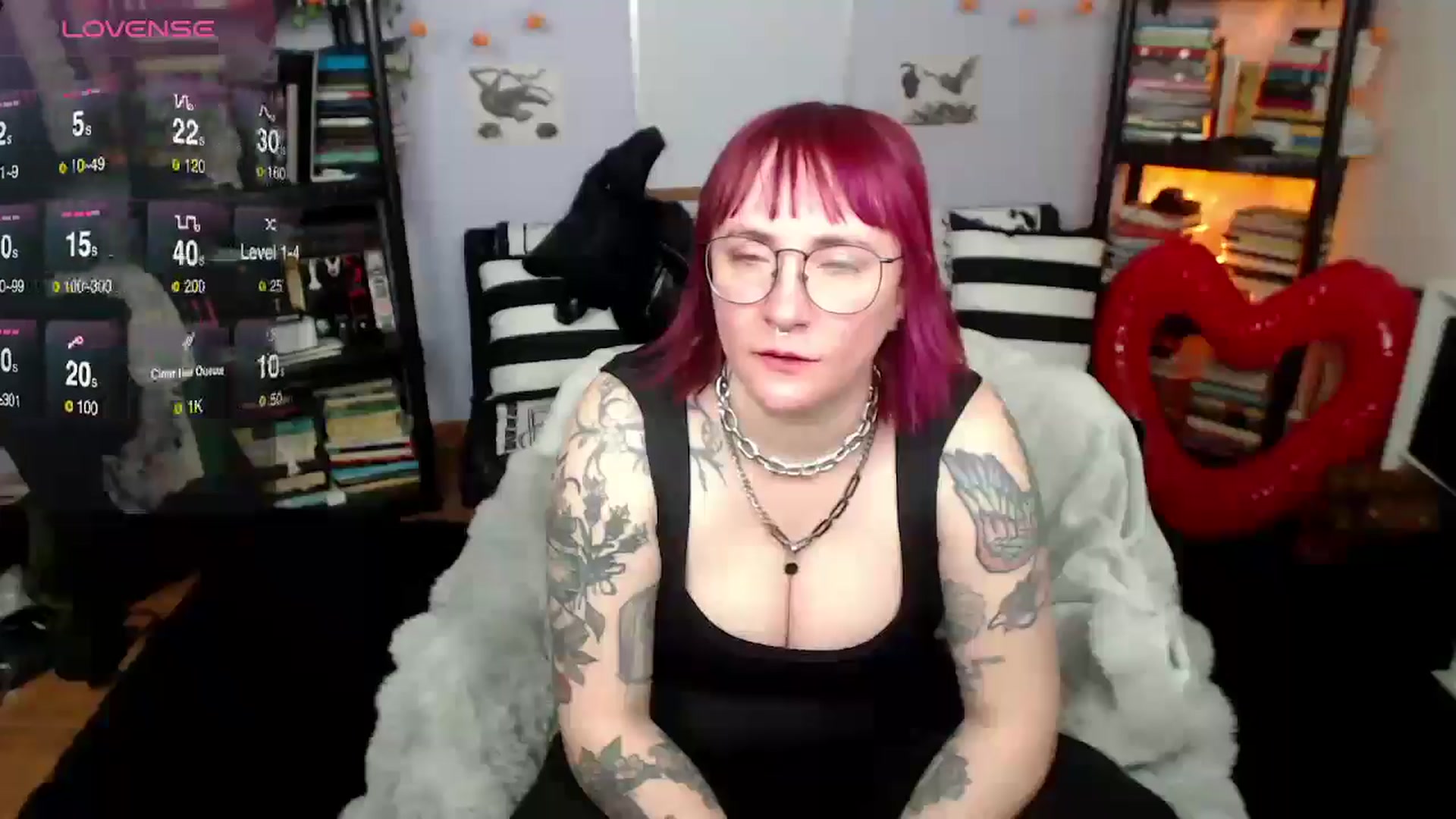 Gallery image thumbnail from AxeHallow's myfreecams stream on, 02/25/2025, 06:51 image 18 of 20