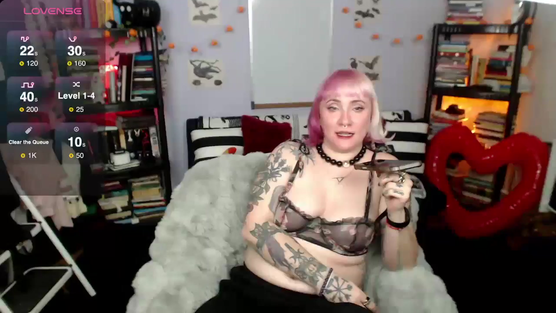 Gallery image thumbnail from AxeHallow's myfreecams stream on, 03/05/2025, 03:36 image 7 of 20