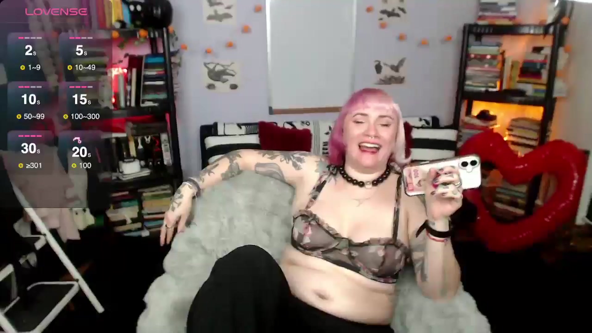 Gallery image thumbnail from AxeHallow's myfreecams stream on, 03/05/2025, 03:36 image 13 of 20