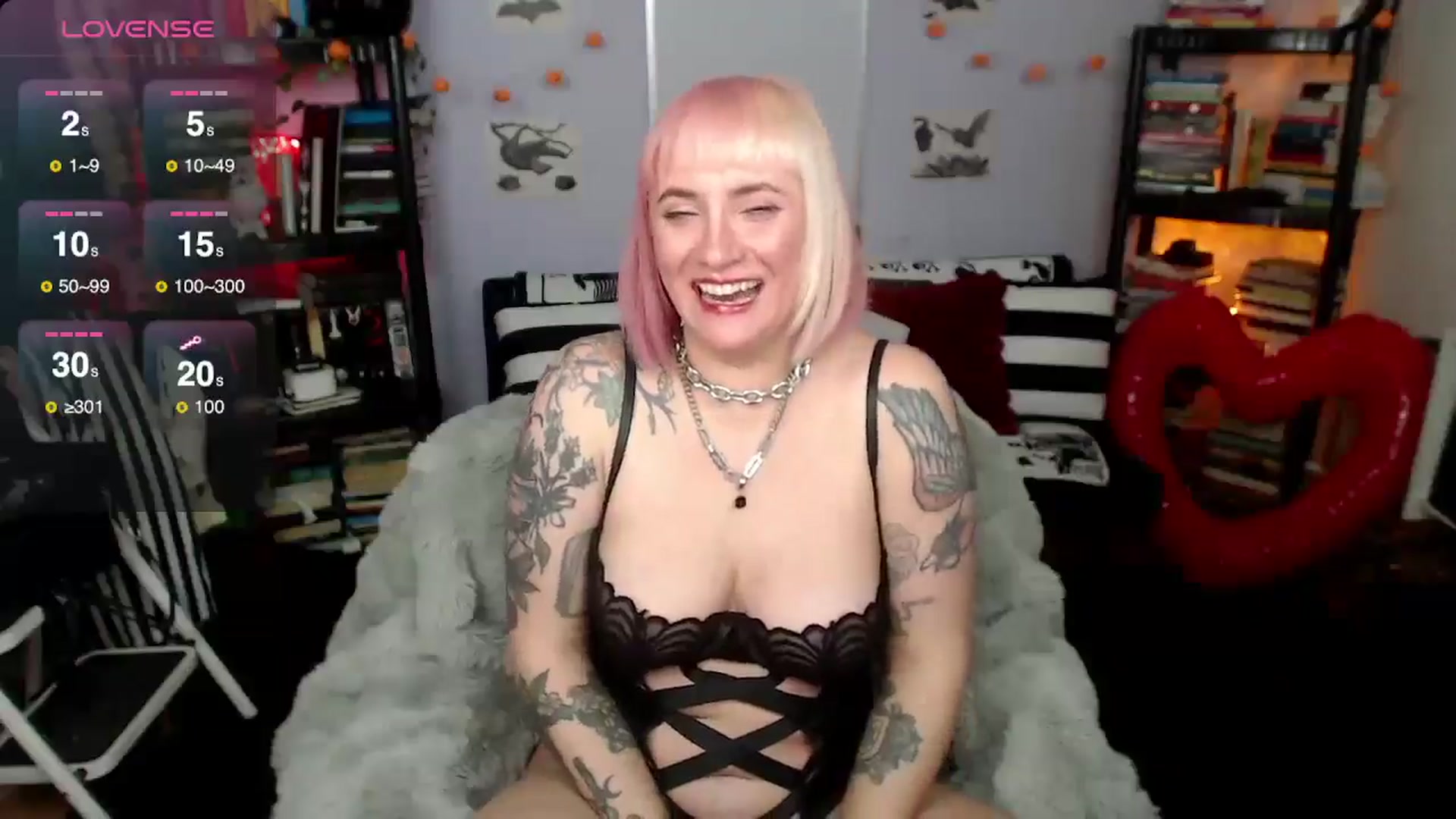 Gallery image thumbnail from AxeHallow's myfreecams stream on, 03/08/2025, 02:26 image 10 of 20