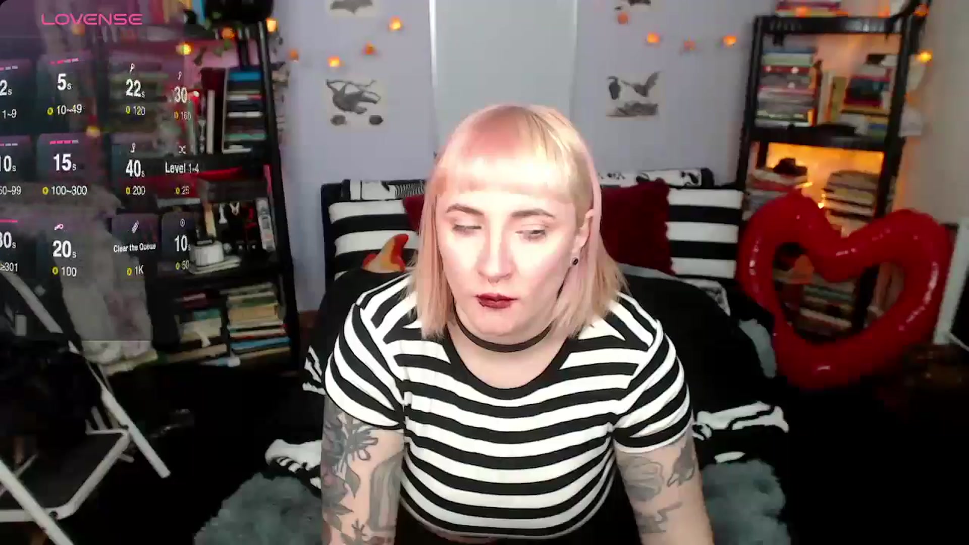 Gallery image thumbnail from AxeHallow's myfreecams stream on, 03/19/2025, 03:02 image 19 of 20