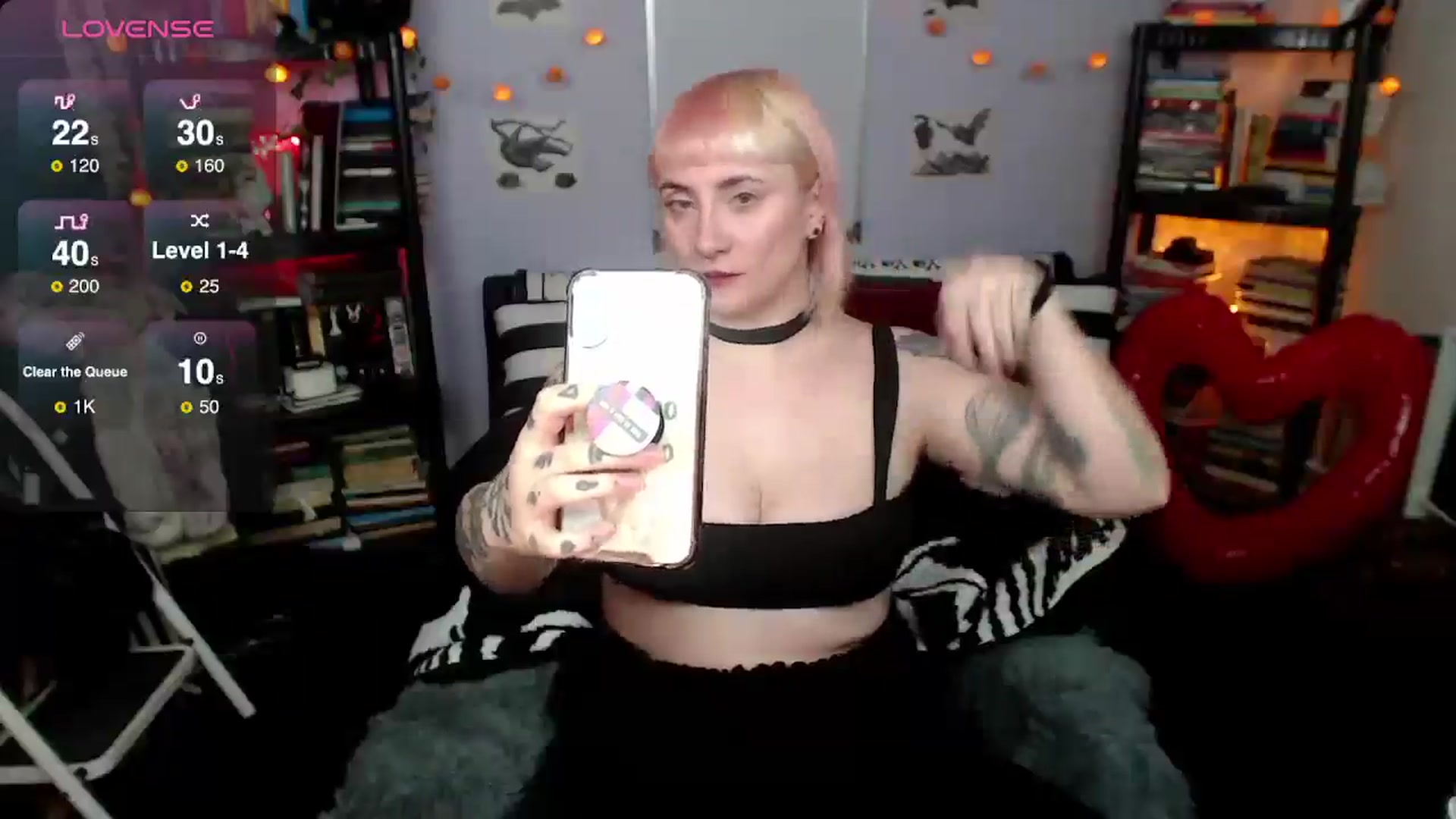 Gallery image thumbnail from AxeHallow's myfreecams stream on, 03/19/2025, 03:02 image 12 of 20