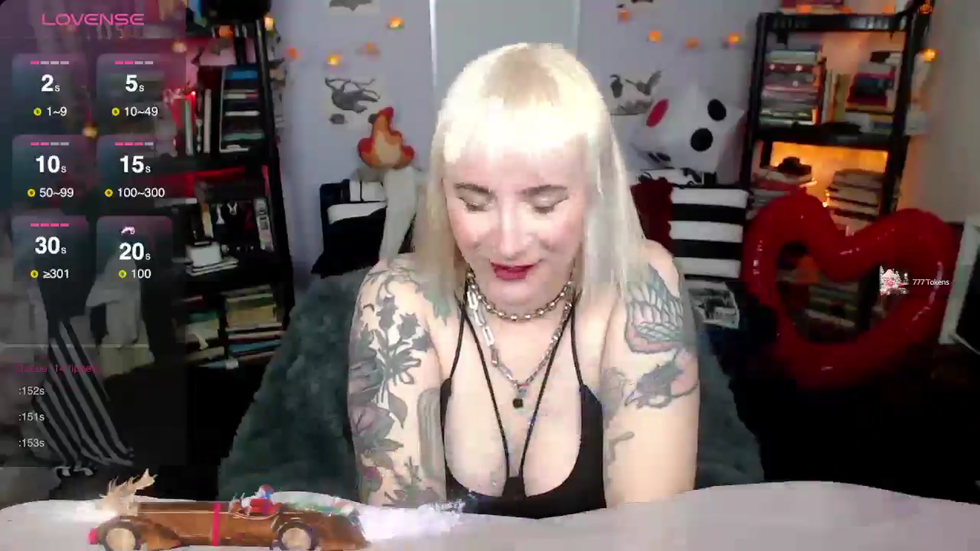 Gallery image thumbnail from AxeHallow's myfreecams stream on, 03/23/2025, 21:59 image 3 of 20