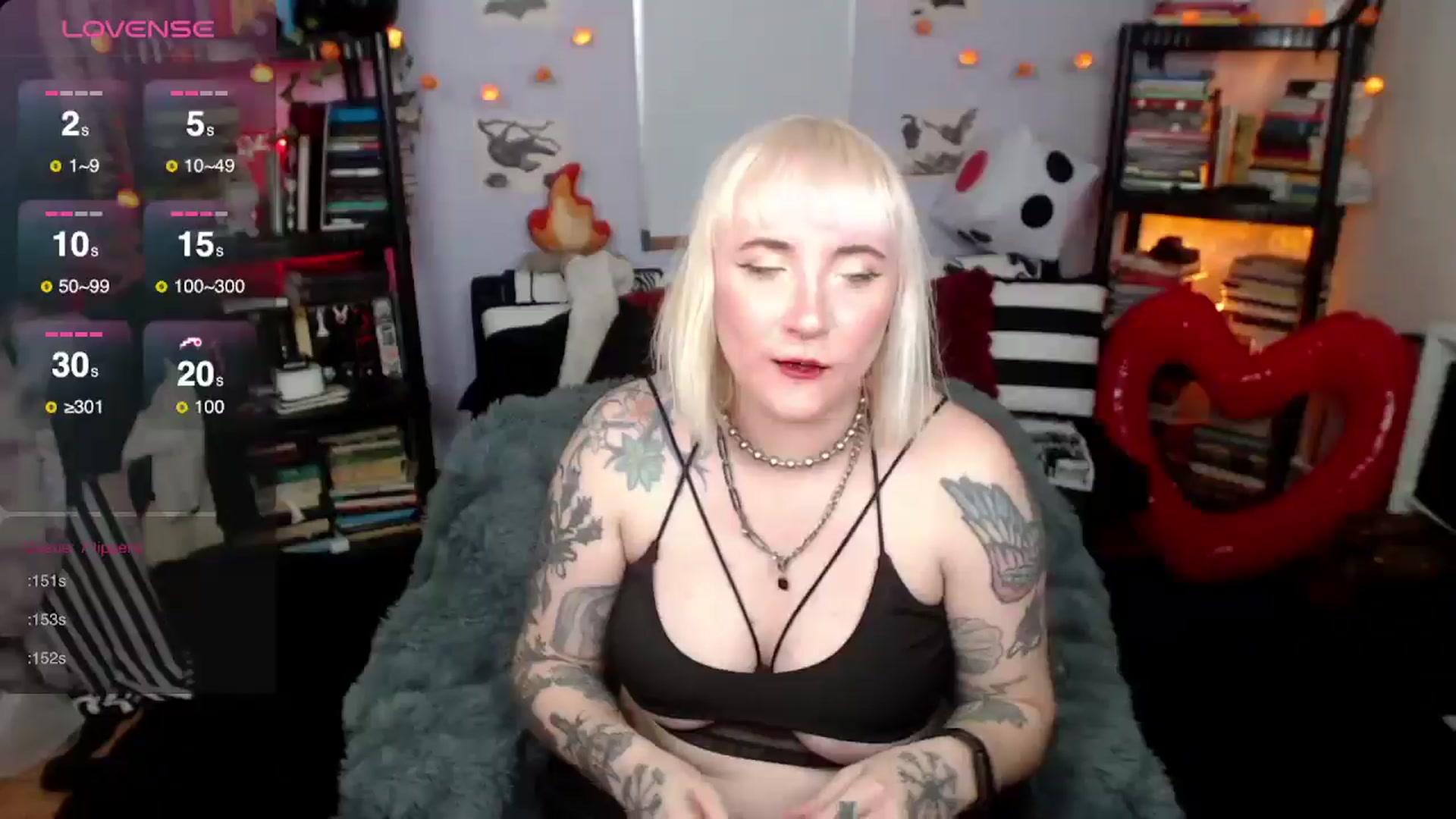 Gallery image thumbnail from AxeHallow's myfreecams stream on, 03/23/2025, 21:59 image 14 of 20