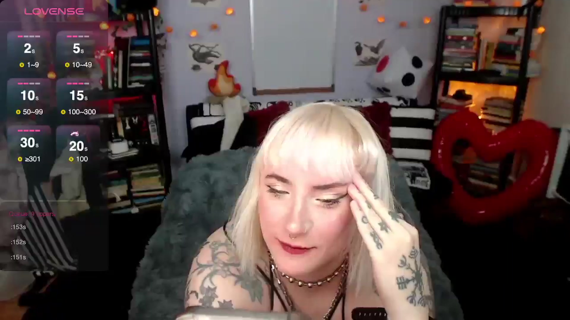 Gallery image thumbnail from AxeHallow's myfreecams stream on, 03/23/2025, 21:59 image 11 of 20