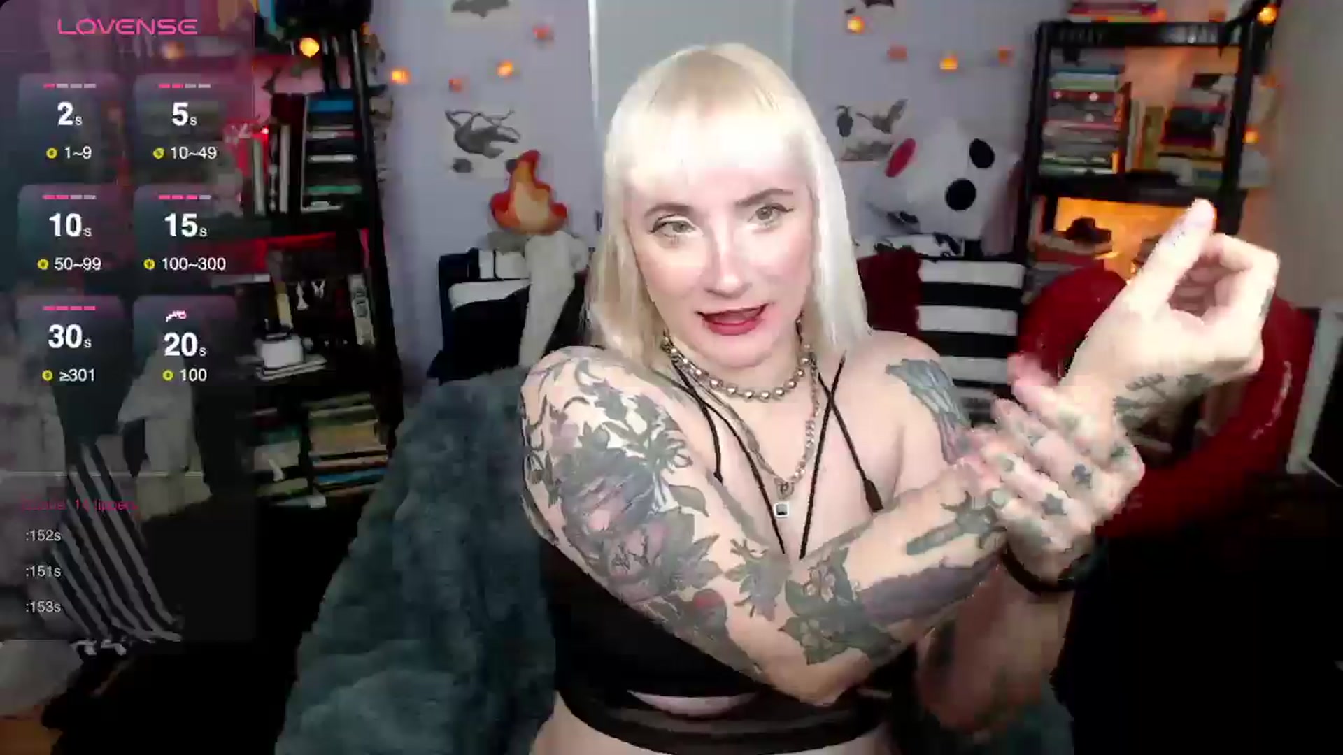 Gallery image thumbnail from AxeHallow's myfreecams stream on, 03/23/2025, 21:59 image 4 of 20