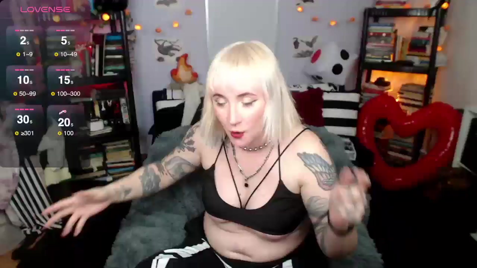 Gallery image thumbnail from AxeHallow's myfreecams stream on, 03/24/2025, 24:00 image 9 of 20