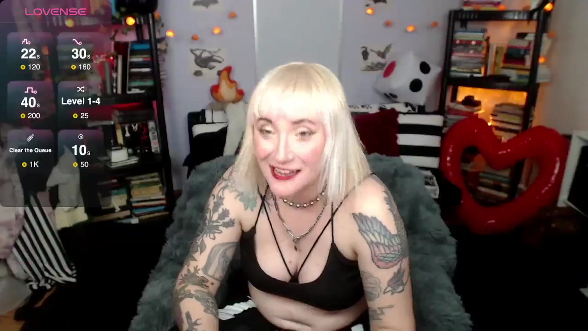 Gallery image thumbnail from AxeHallow's myfreecams stream on, 03/24/2025, 24:00 image 7 of 20