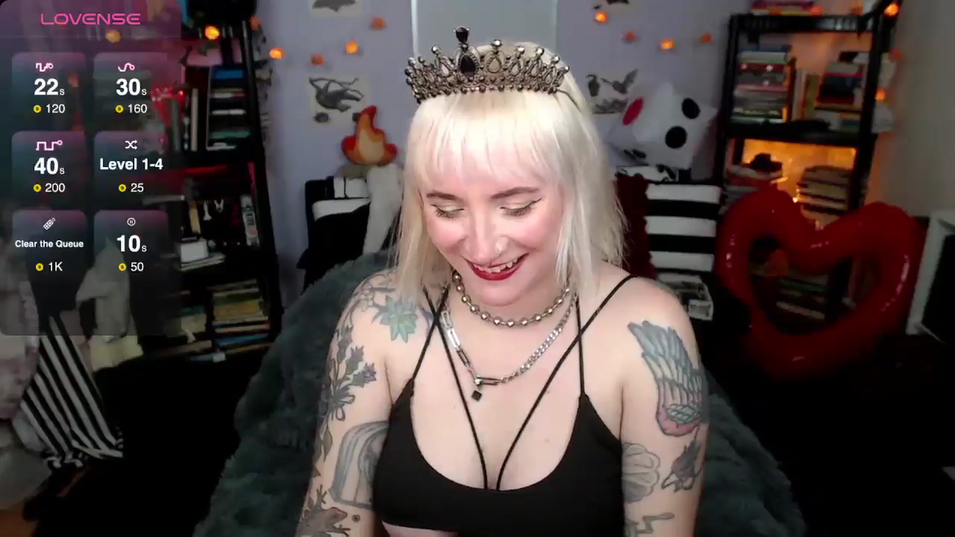 Gallery image thumbnail from AxeHallow's myfreecams stream on, 03/24/2025, 02:32 image 2 of 20