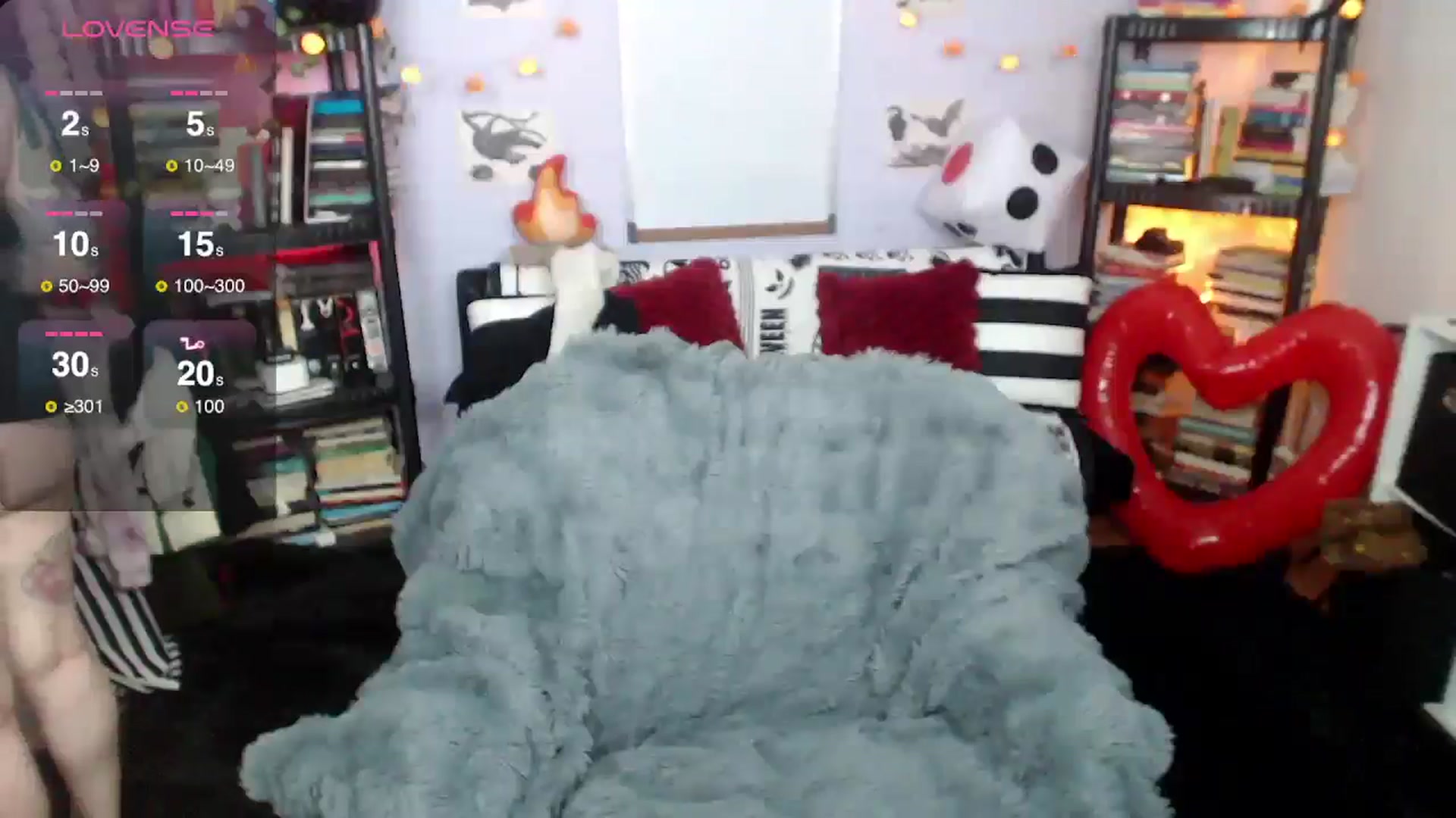Gallery image thumbnail from AxeHallow's myfreecams stream on, 03/25/2025, 22:07 image 16 of 20