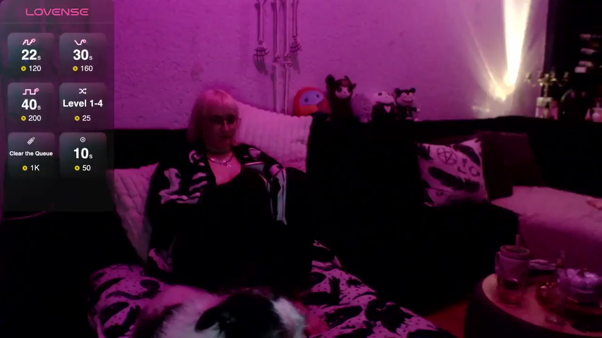 Gallery image thumbnail from AxeHallow's myfreecams stream on, 03/26/2025, 24:02 image 15 of 20