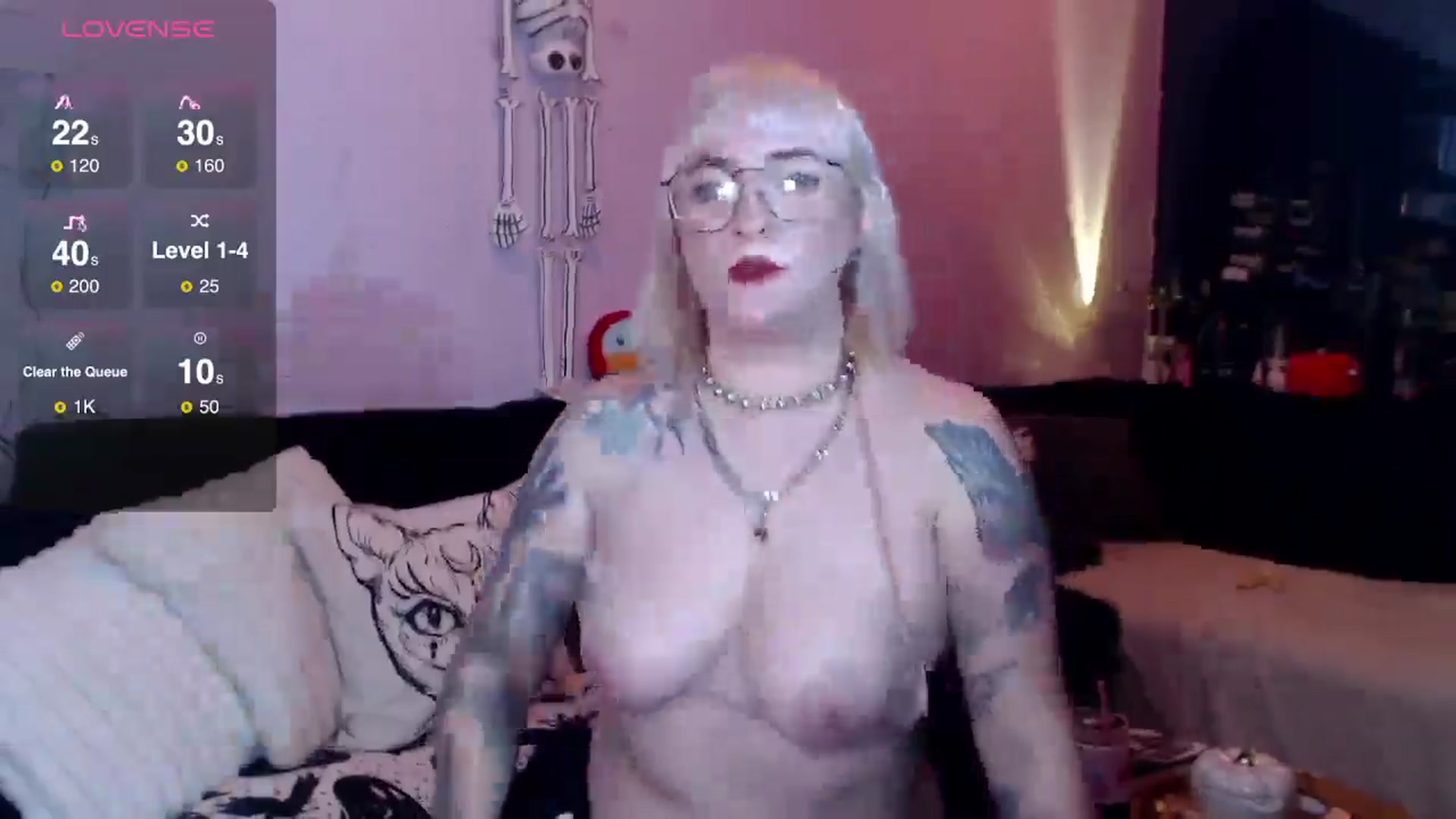 Gallery image thumbnail from AxeHallow's myfreecams stream on, 03/26/2025, 24:02 image 3 of 20