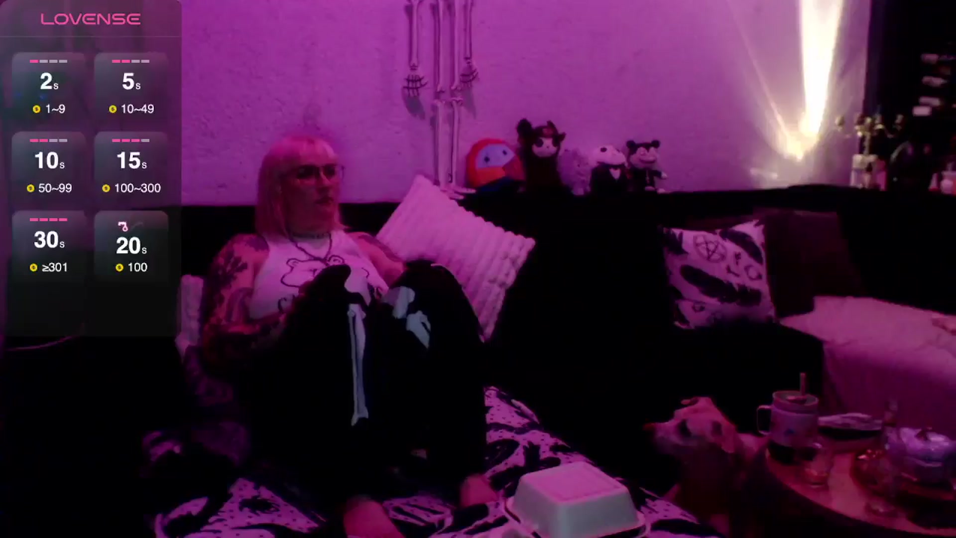 Gallery image thumbnail from AxeHallow's myfreecams stream on, 03/26/2025, 02:29 image 15 of 20