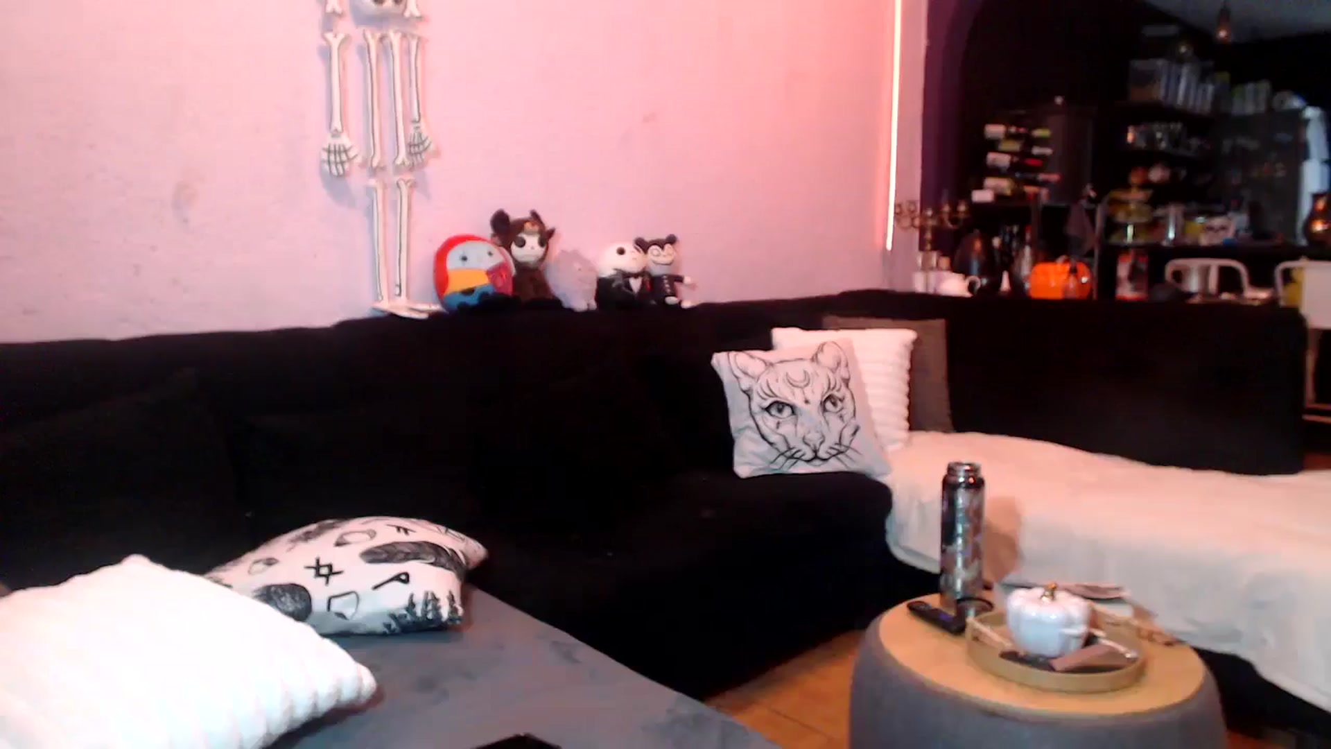 Gallery image thumbnail from AxeHallow's myfreecams stream on, 04/05/2025, 24:41 image 1 of 20