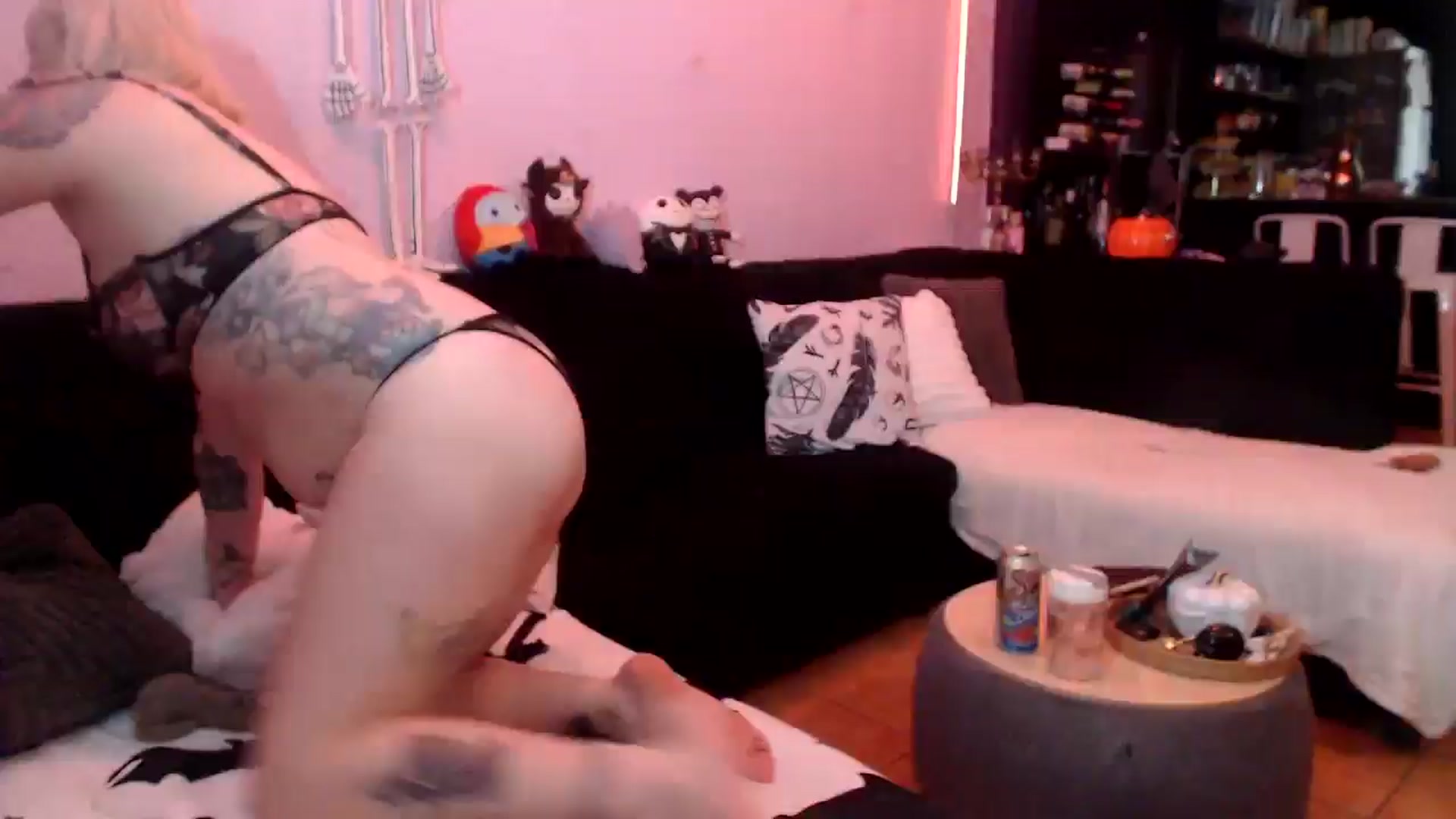 Gallery image thumbnail from AxeHallow's myfreecams stream on, 04/09/2025, 24:09 image 20 of 20