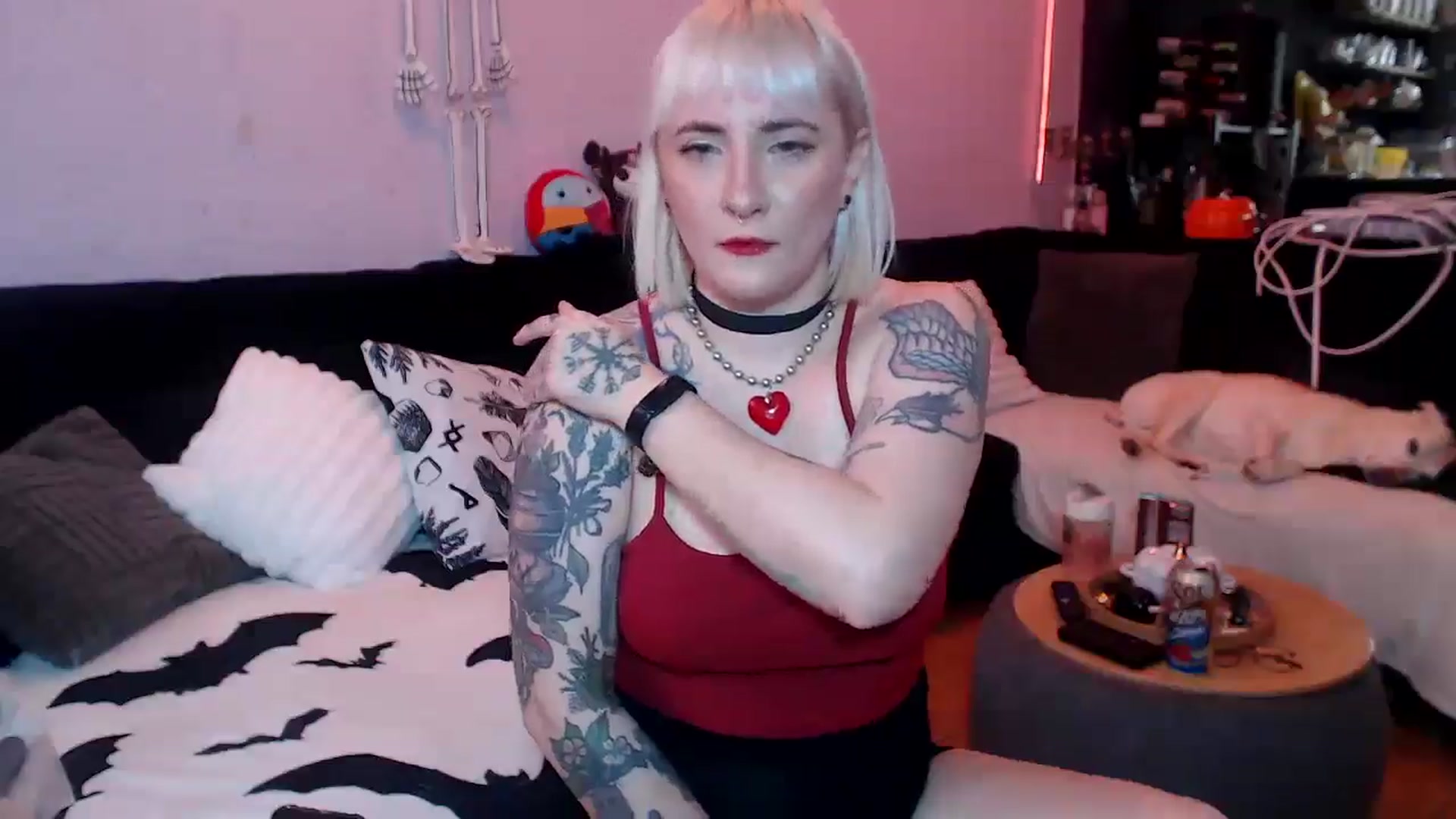 Gallery image thumbnail from AxeHallow's myfreecams stream on, 04/17/2025, 22:14 image 9 of 20