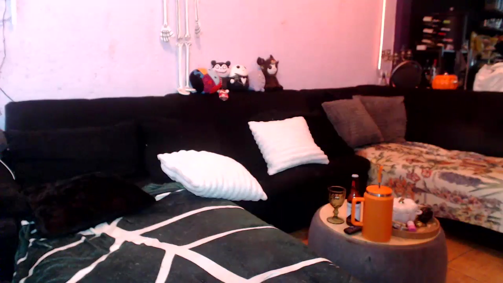 Gallery image thumbnail from AxeHallow's myfreecams stream on, 05/09/2025, 23:02 image 12 of 20