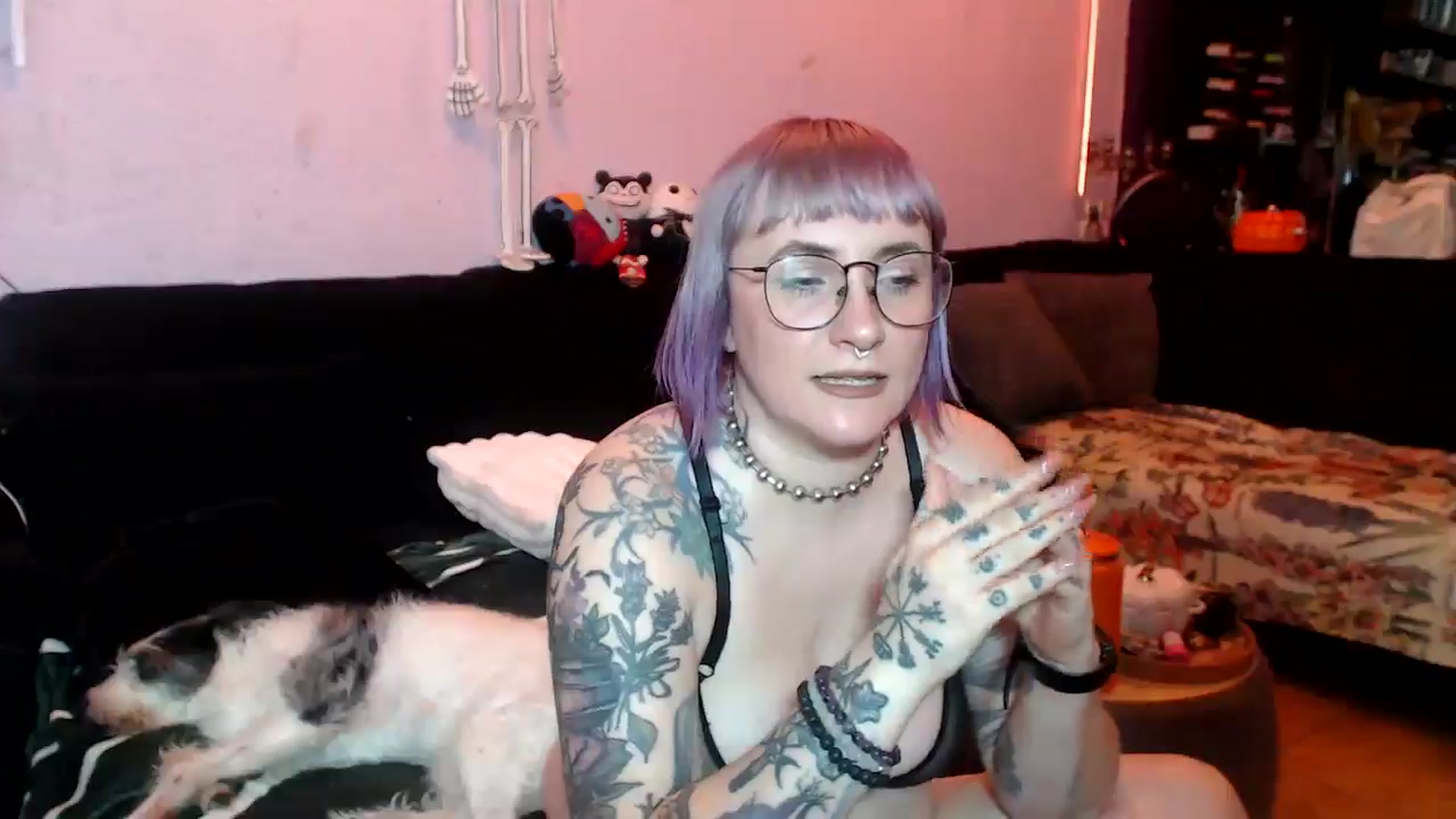 Gallery image thumbnail from AxeHallow's myfreecams stream on, 05/09/2025, 23:02 image 8 of 20