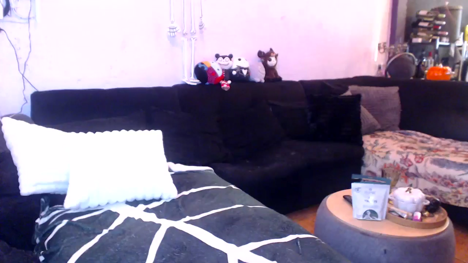 Gallery image thumbnail from AxeHallow's myfreecams stream on, 05/10/2025, 21:01 image 1 of 20