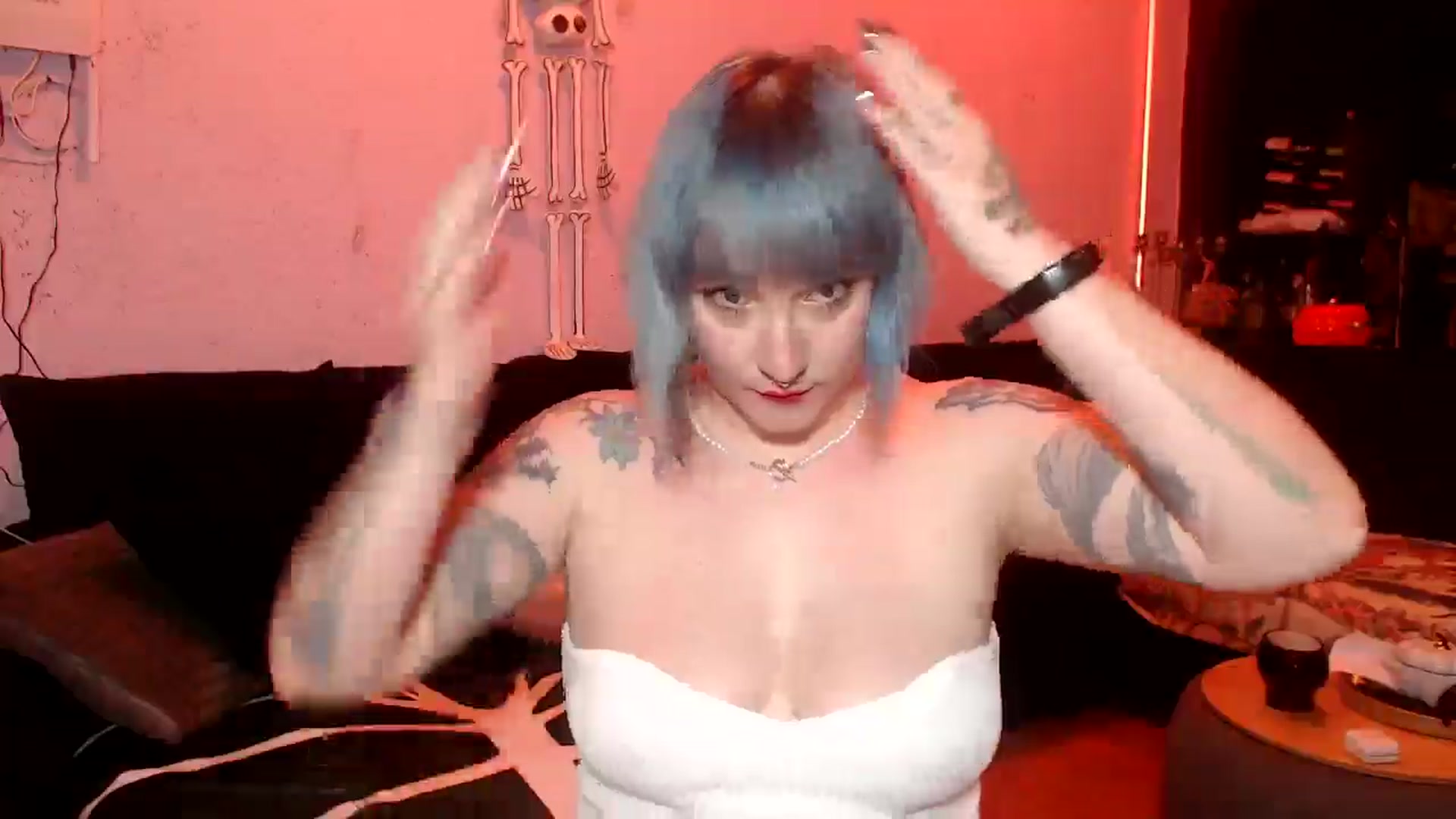 Gallery image thumbnail from AxeHallow's myfreecams stream on, 05/26/2025, 23:41 image 3 of 20