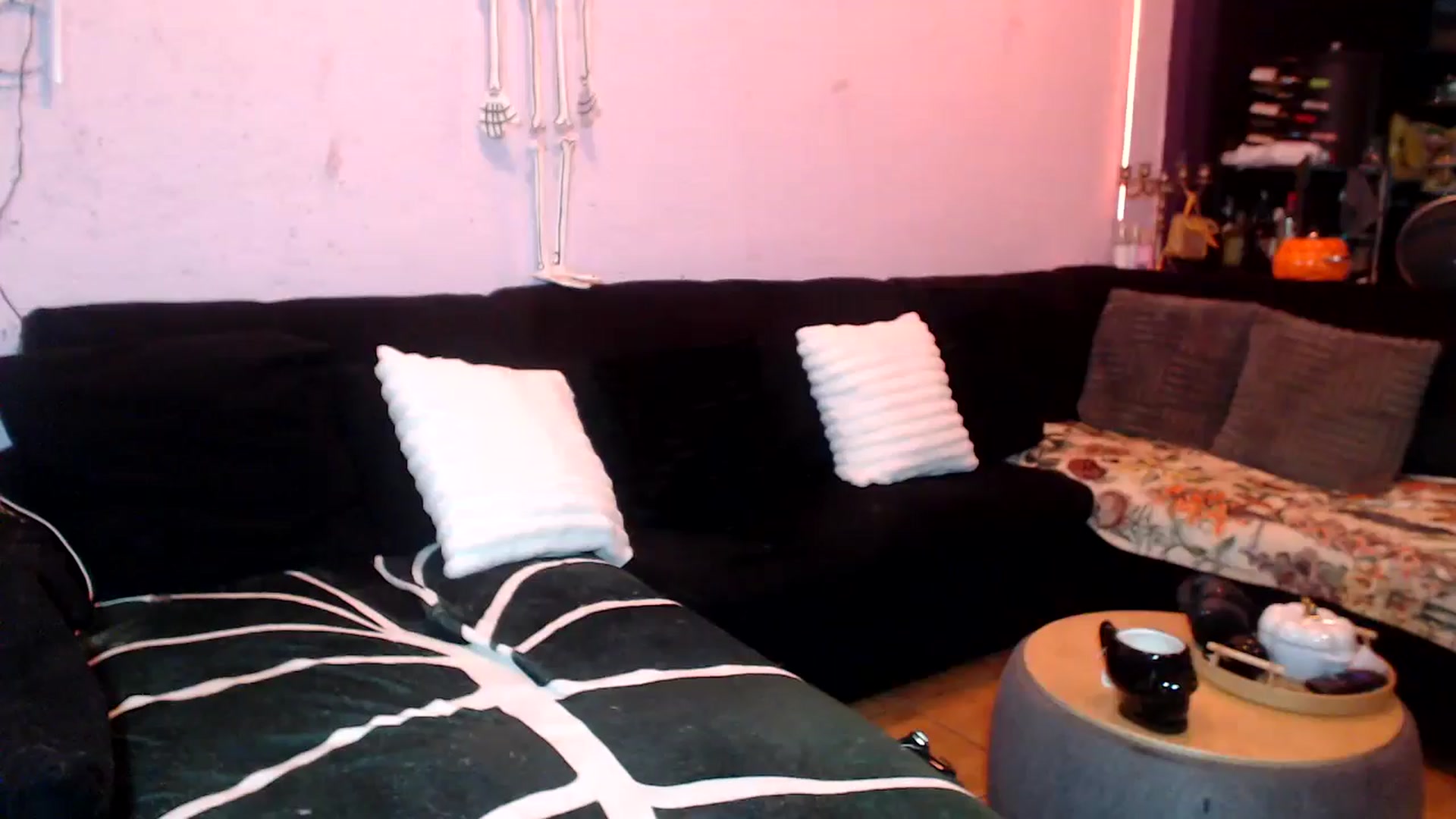 Gallery image thumbnail from AxeHallow's myfreecams stream on, 05/29/2025, 09:06 image 1 of 20