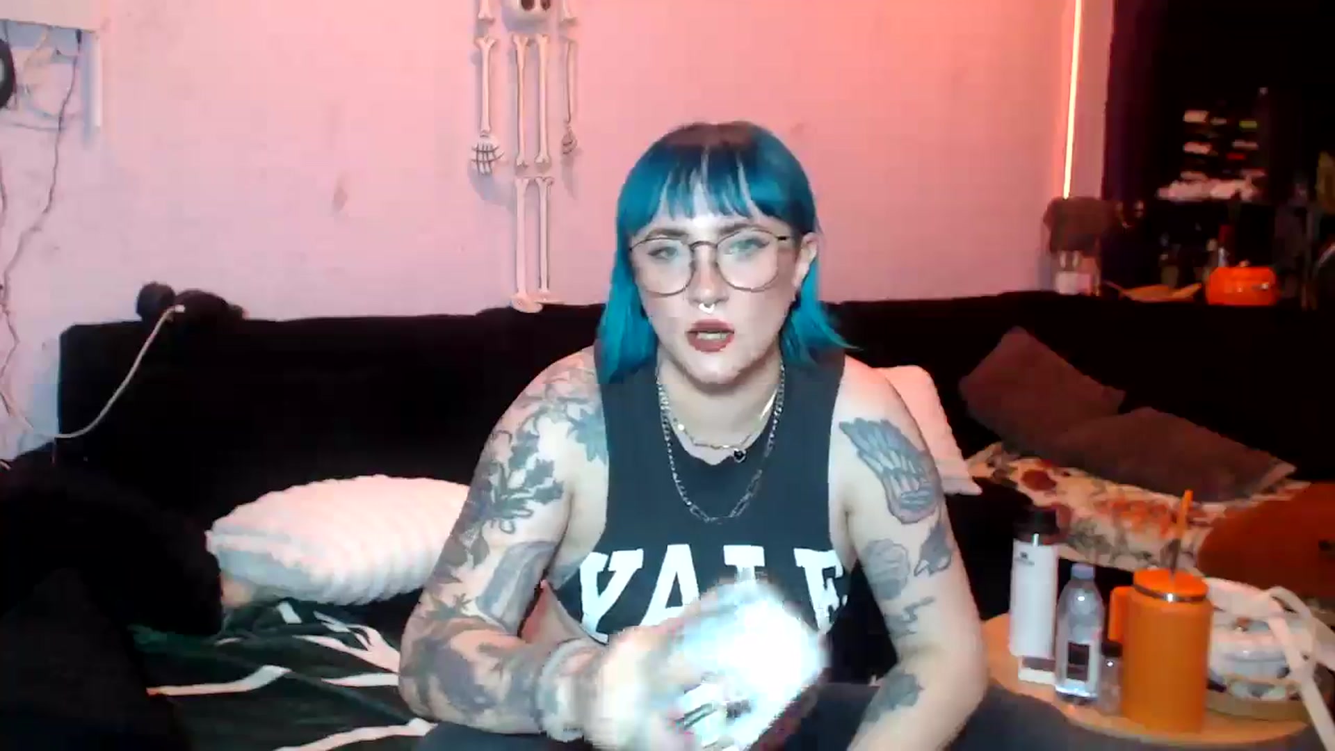 Gallery image thumbnail from AxeHallow's myfreecams stream on, 06/02/2025, 23:54 image 6 of 20