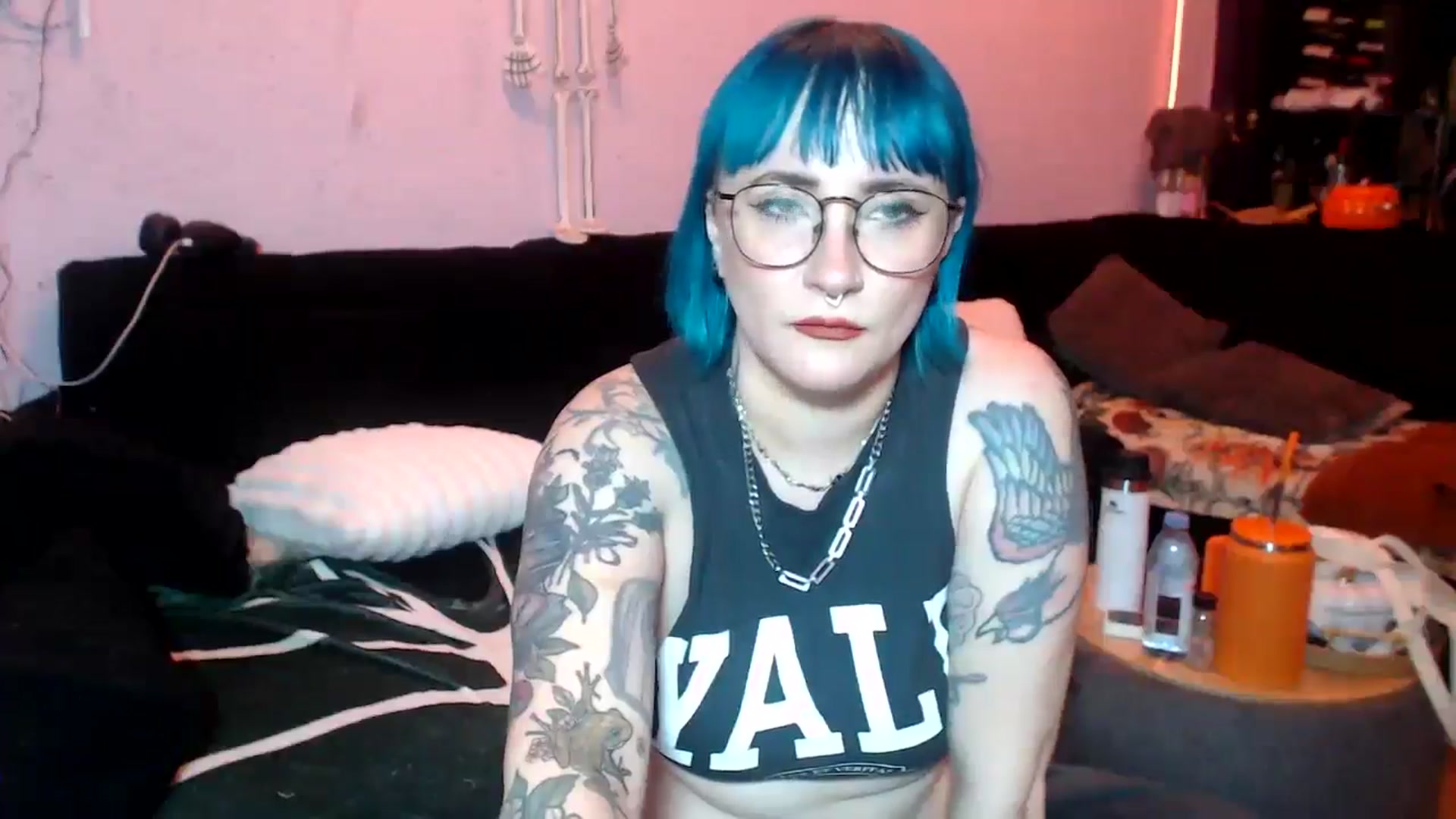 Gallery image thumbnail from AxeHallow's myfreecams stream on, 06/02/2025, 23:54 image 15 of 20