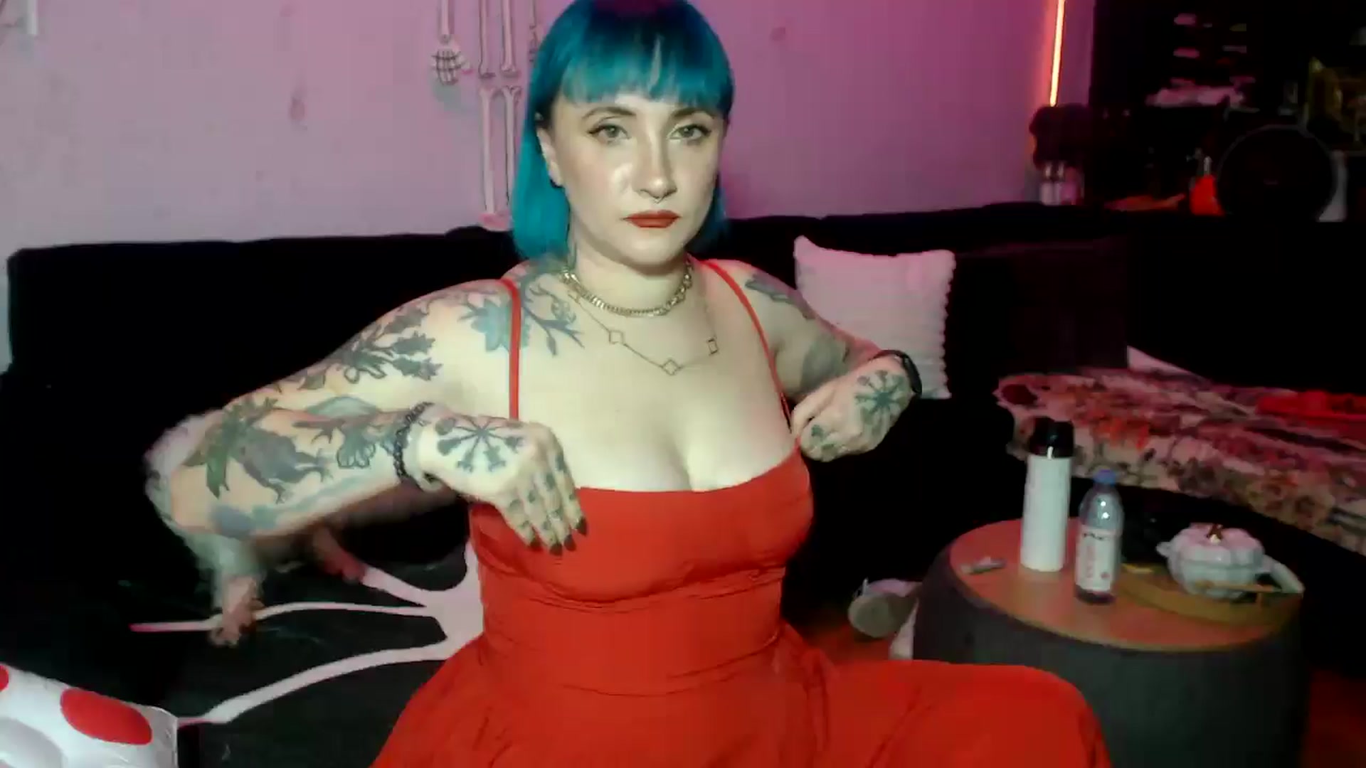 Gallery image thumbnail from AxeHallow's myfreecams stream on, 06/04/2025, 01:21 image 7 of 20