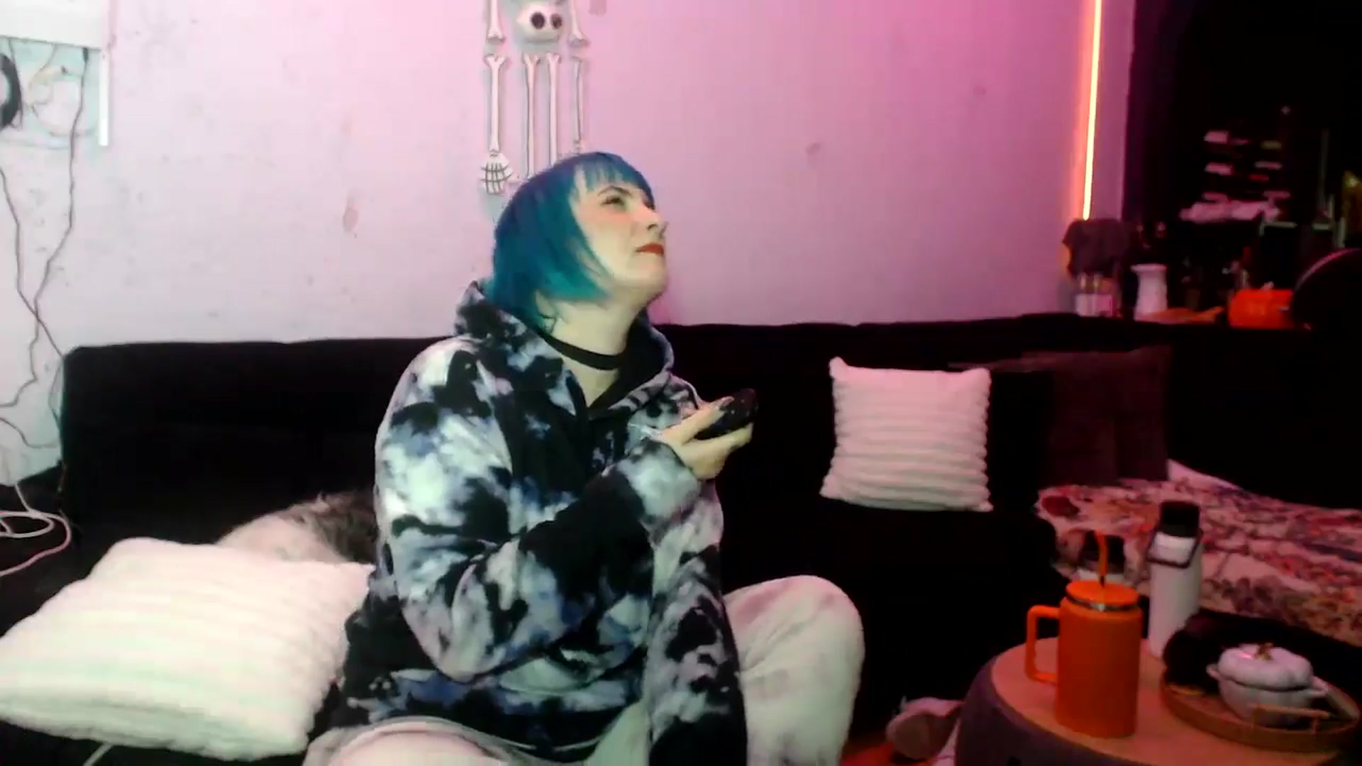 Gallery image thumbnail from AxeHallow's myfreecams stream on, 06/05/2025, 02:53 image 6 of 20
