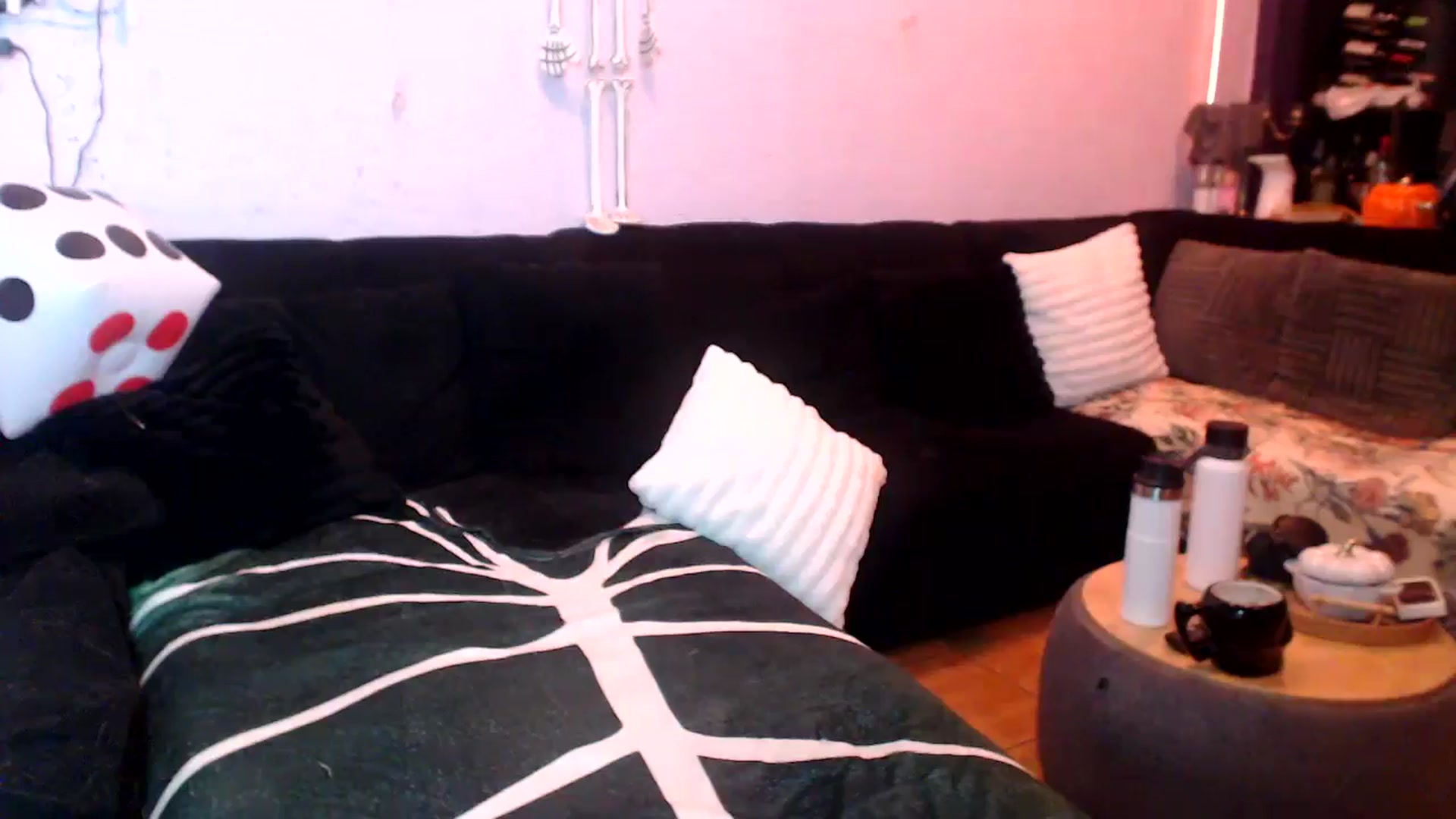 Gallery image thumbnail from AxeHallow's myfreecams stream on, 06/07/2025, 01:54 image 15 of 20
