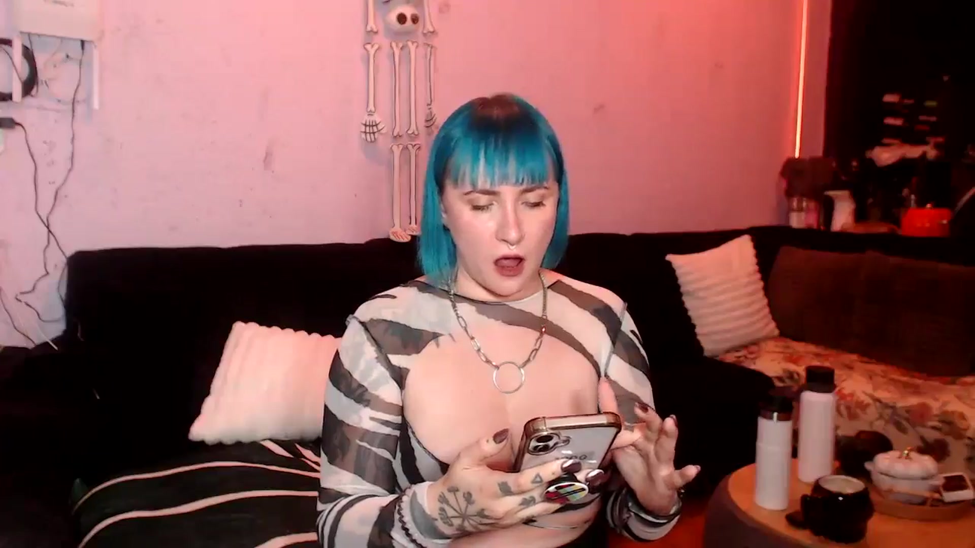 Gallery image thumbnail from AxeHallow's myfreecams stream on, 06/07/2025, 01:54 image 3 of 20