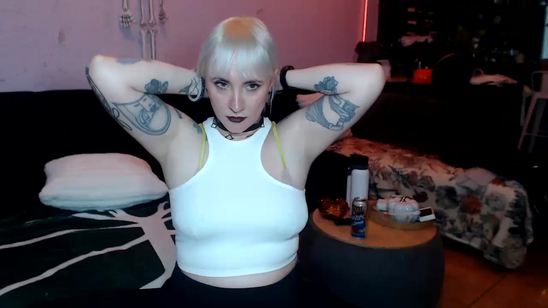 Gallery image thumbnail from AxeHallow's myfreecams stream on, 06/09/2025, 23:02 image 16 of 20