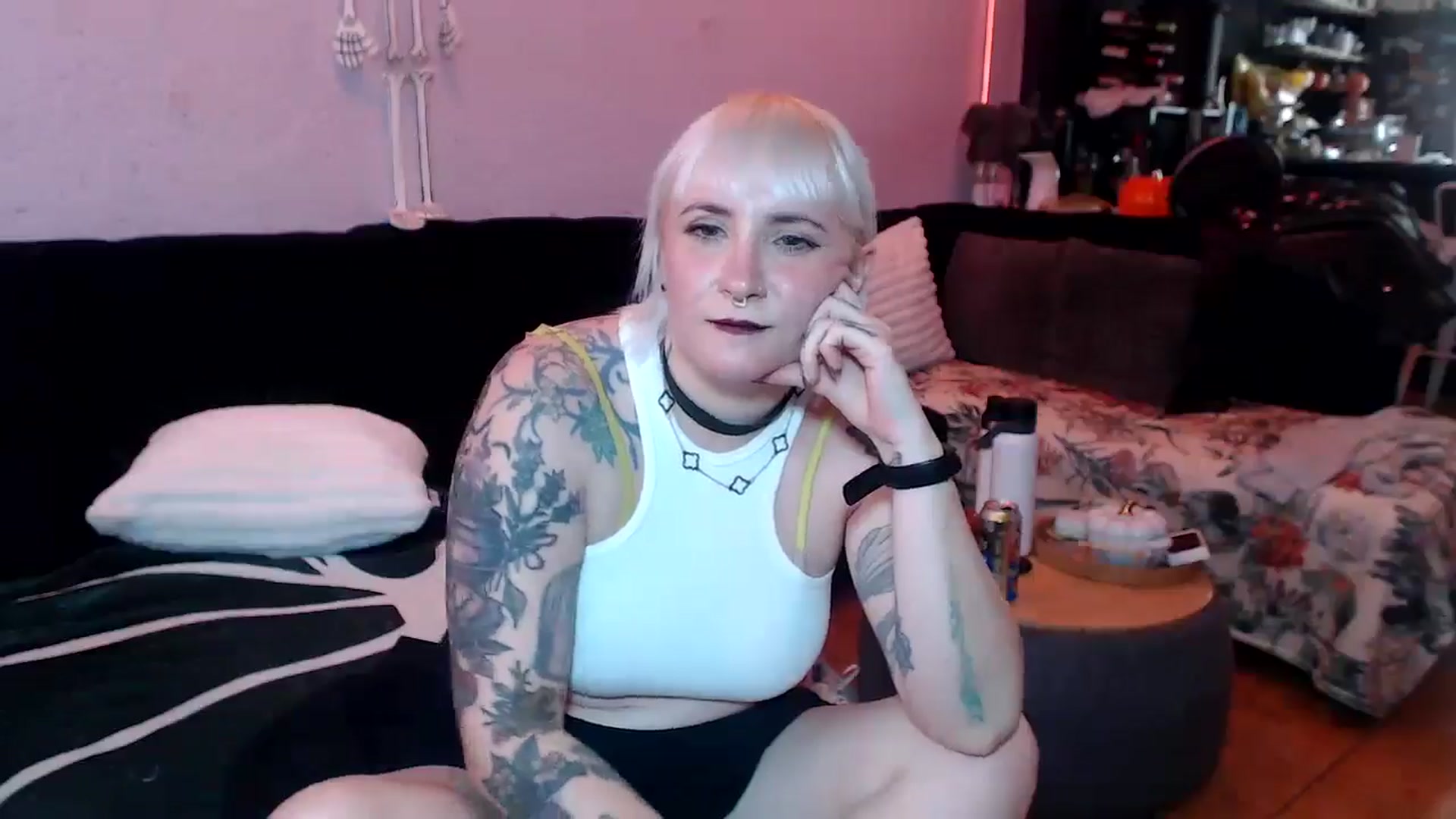 Gallery image thumbnail from AxeHallow's myfreecams stream on, 06/09/2025, 23:02 image 7 of 20