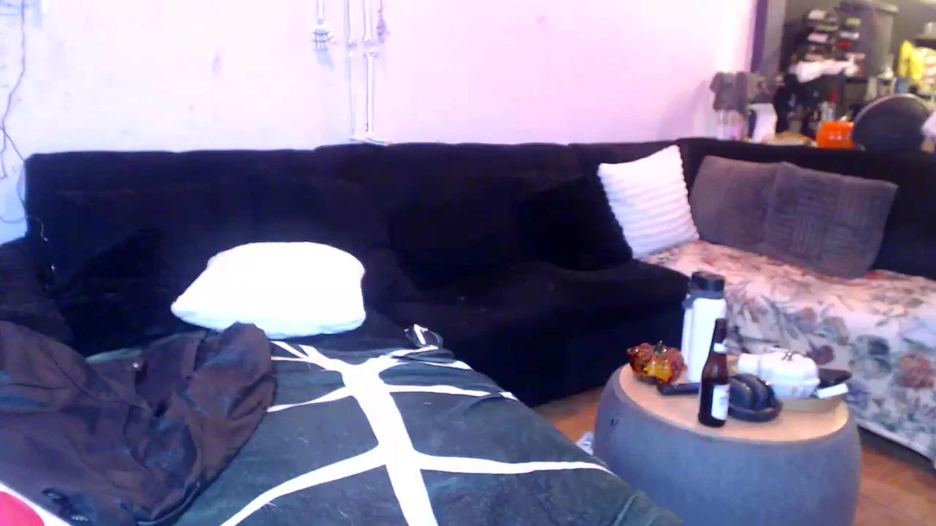 Gallery image thumbnail from AxeHallow's myfreecams stream on, 06/10/2025, 04:38 image 6 of 20