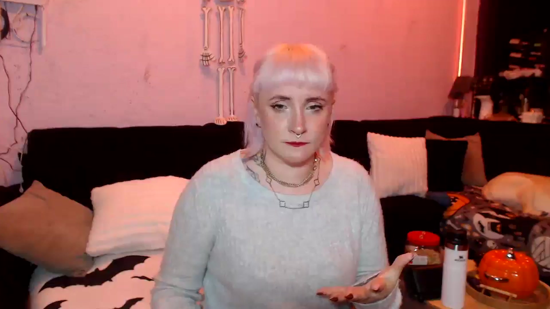 Gallery image thumbnail from AxeHallow's myfreecams stream on, 06/15/2025, 01:55 image 7 of 20