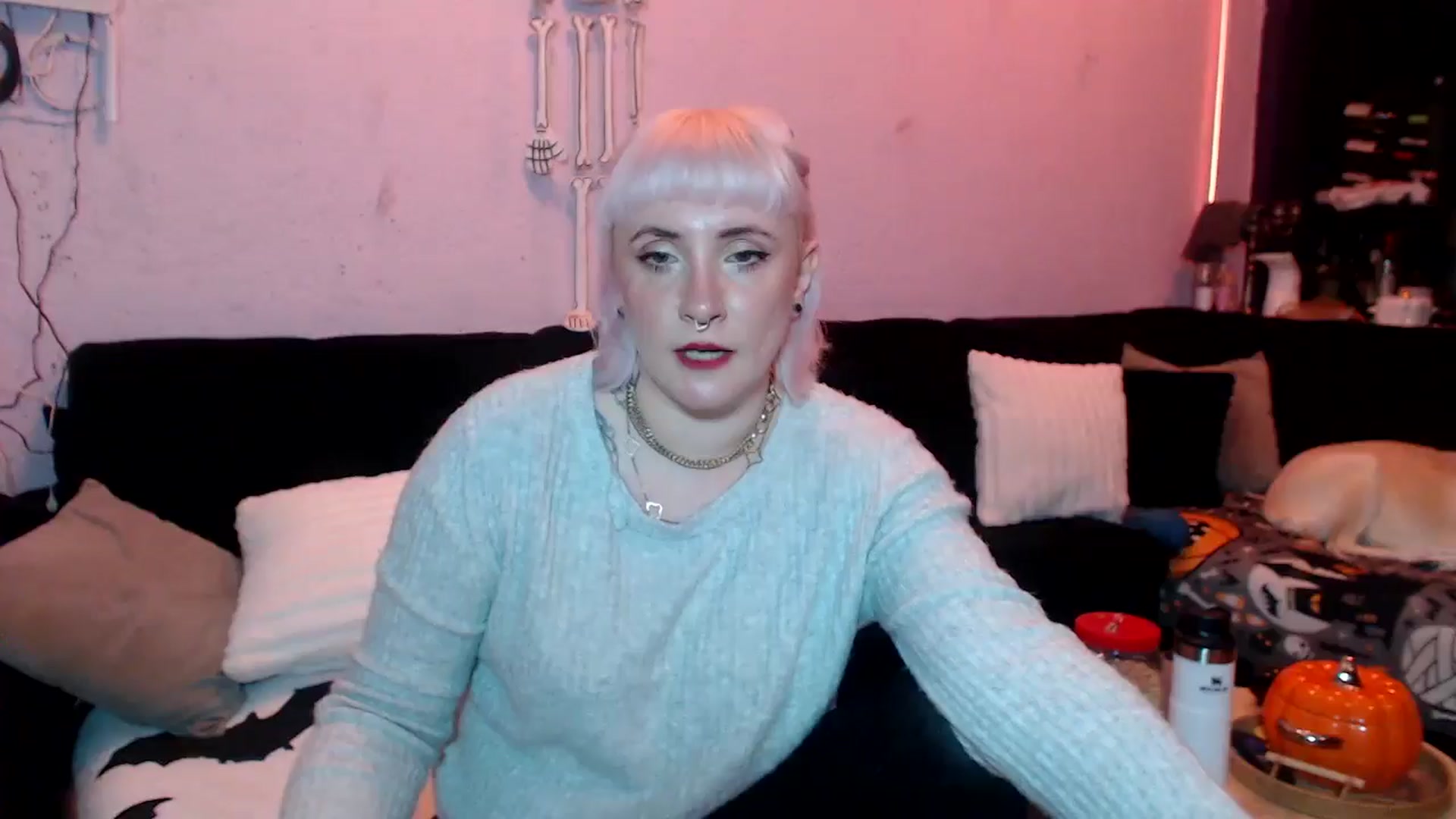 Gallery image thumbnail from AxeHallow's myfreecams stream on, 06/15/2025, 01:55 image 1 of 20