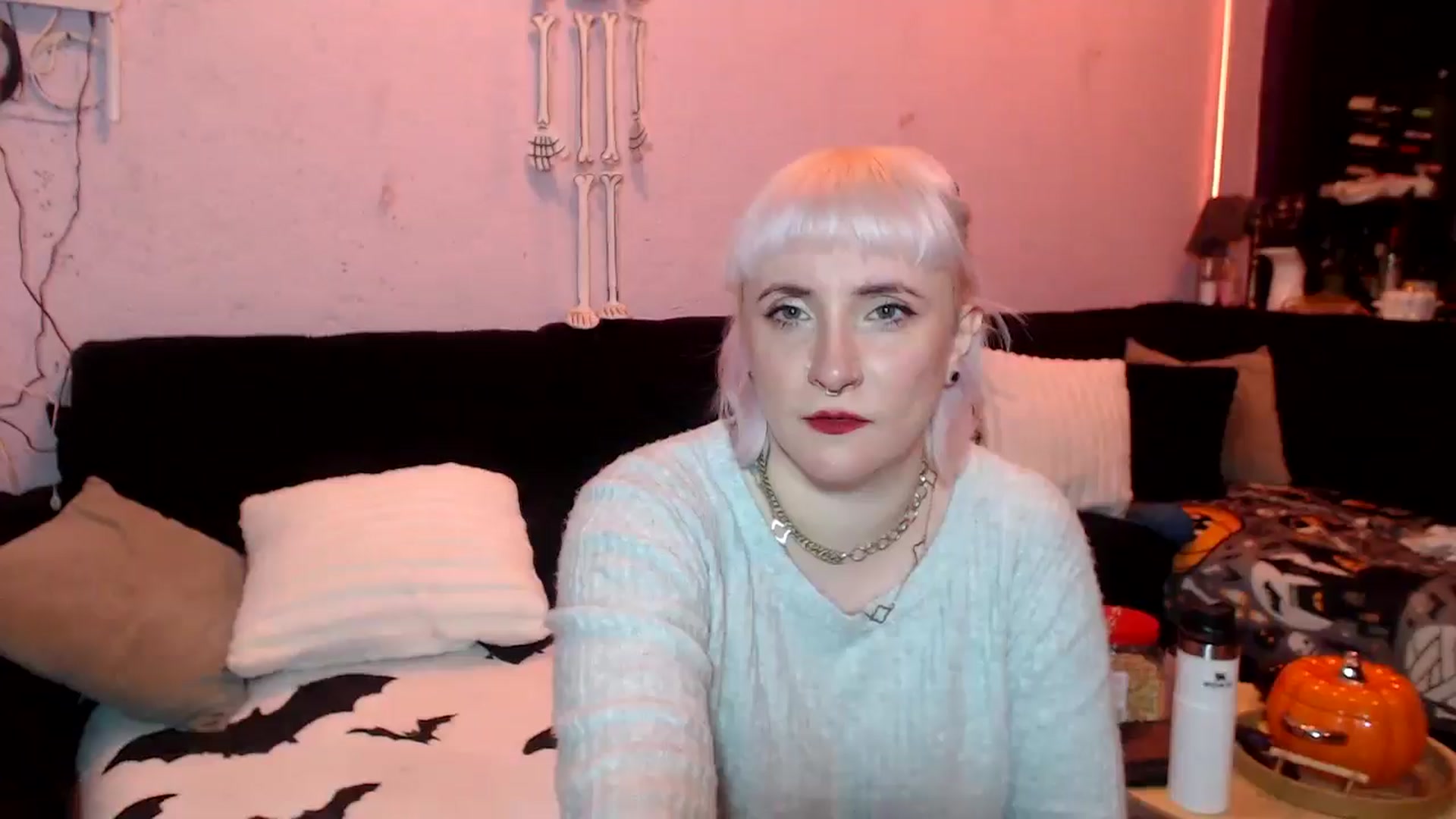 Gallery image thumbnail from AxeHallow's myfreecams stream on, 06/15/2025, 01:55 image 16 of 20
