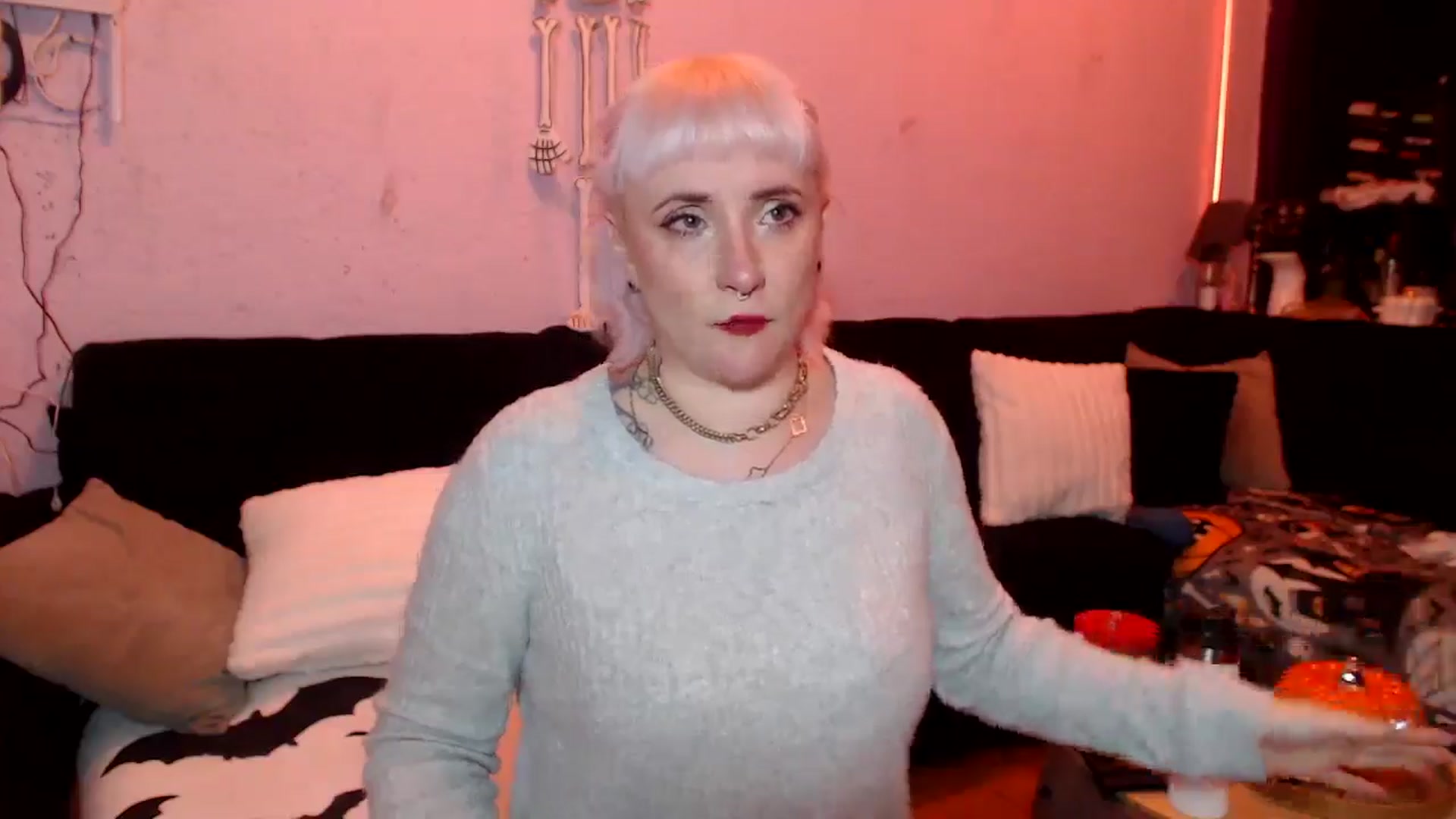 Gallery image thumbnail from AxeHallow's myfreecams stream on, 06/15/2025, 01:55 image 12 of 20